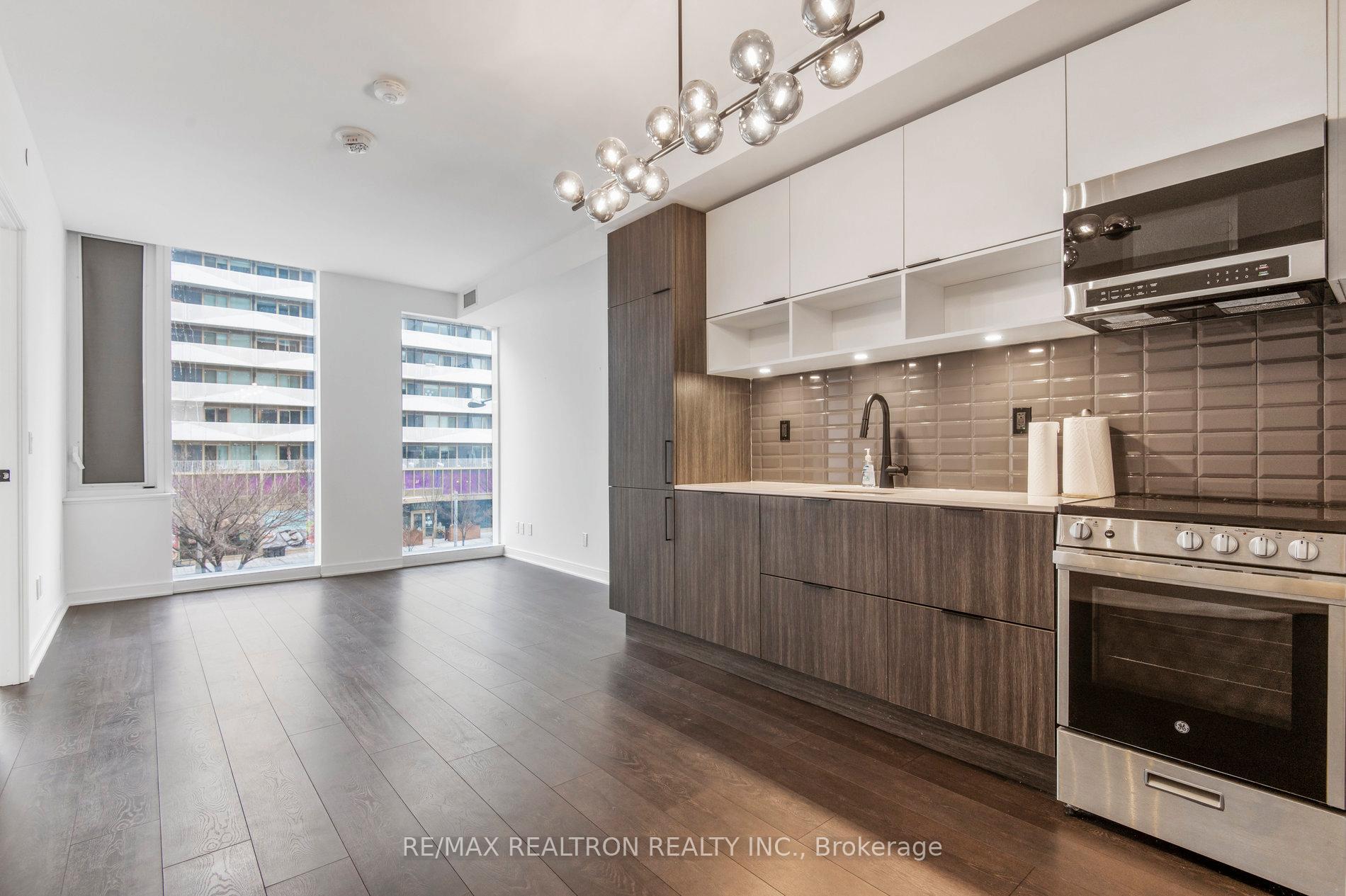 Photo 18 of Unit N369, 35 Rolling Mills Road, Toronto, Waterfront Communities — HOMEH