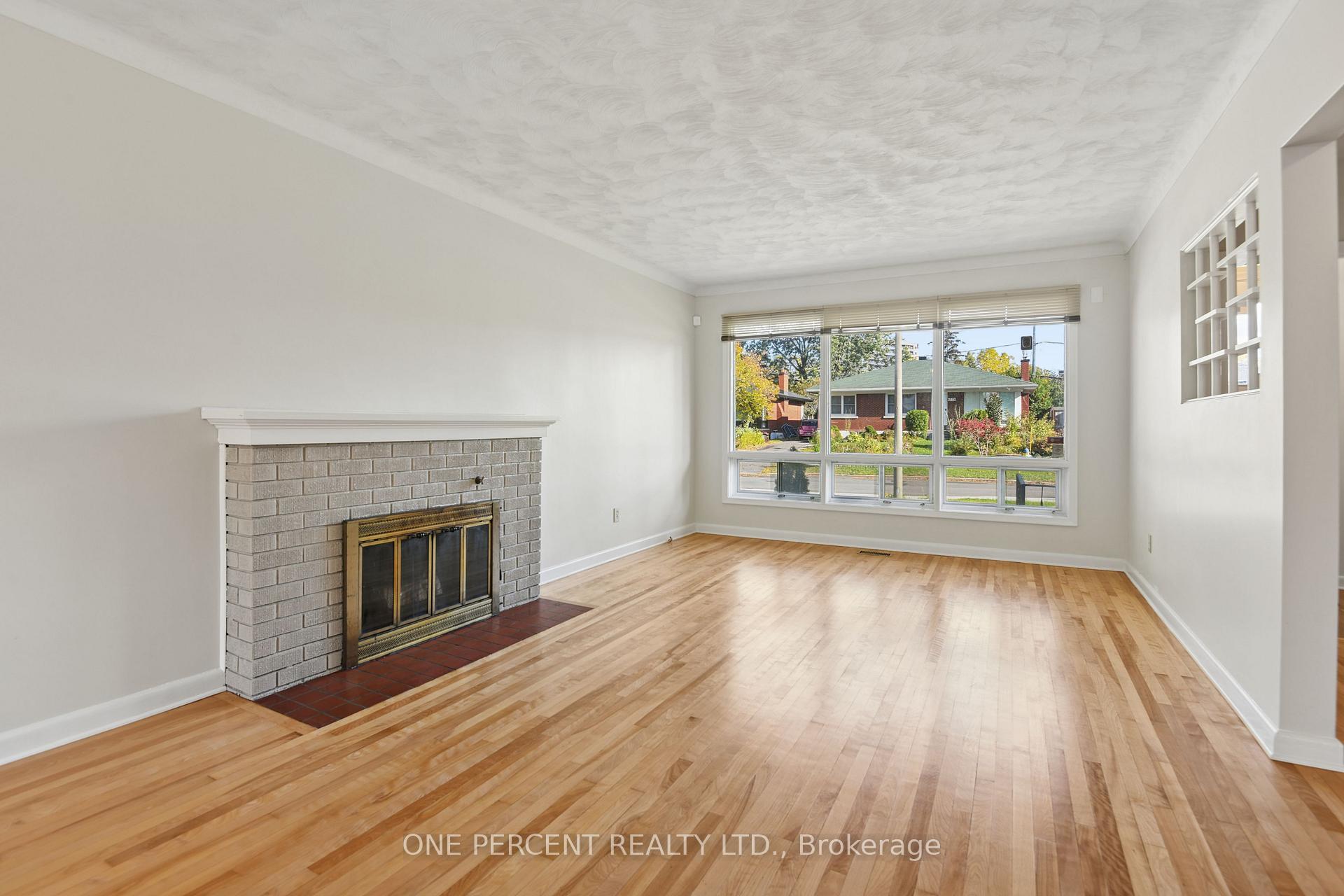 Photo 7 of 1240 Field Street, Ottawa, Bel Air Park — HOMEH