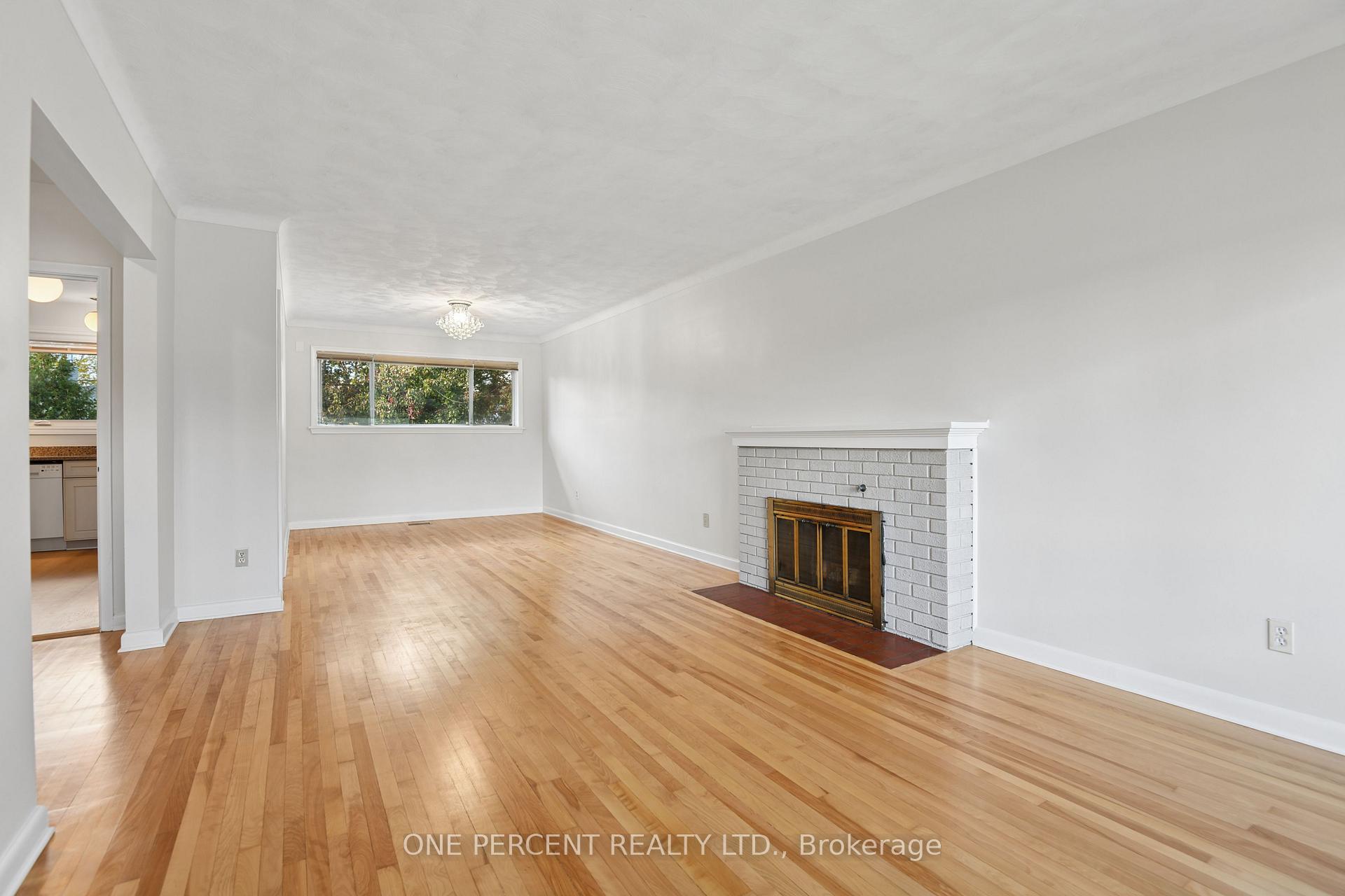 Photo 9 of 1240 Field Street, Ottawa, Bel Air Park — HOMEH