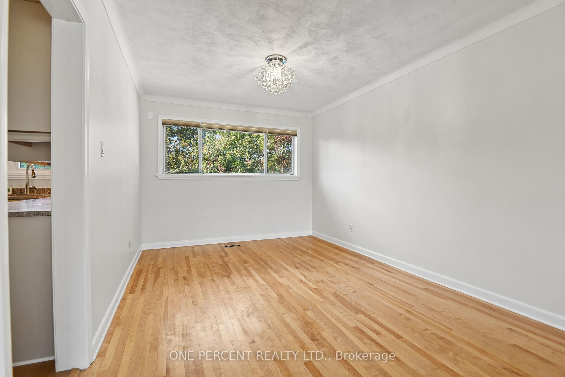 Photo 10 of 1240 Field Street, Ottawa, Bel Air Park — HOMEH