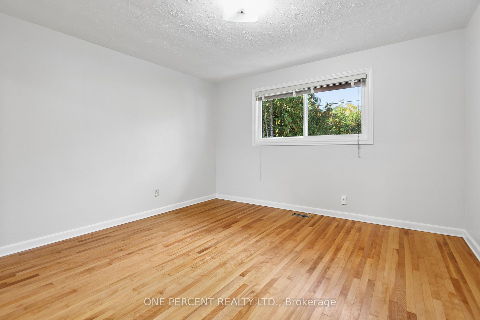 Photo 17 of 1240 Field Street, Ottawa, Bel Air Park — HOMEH