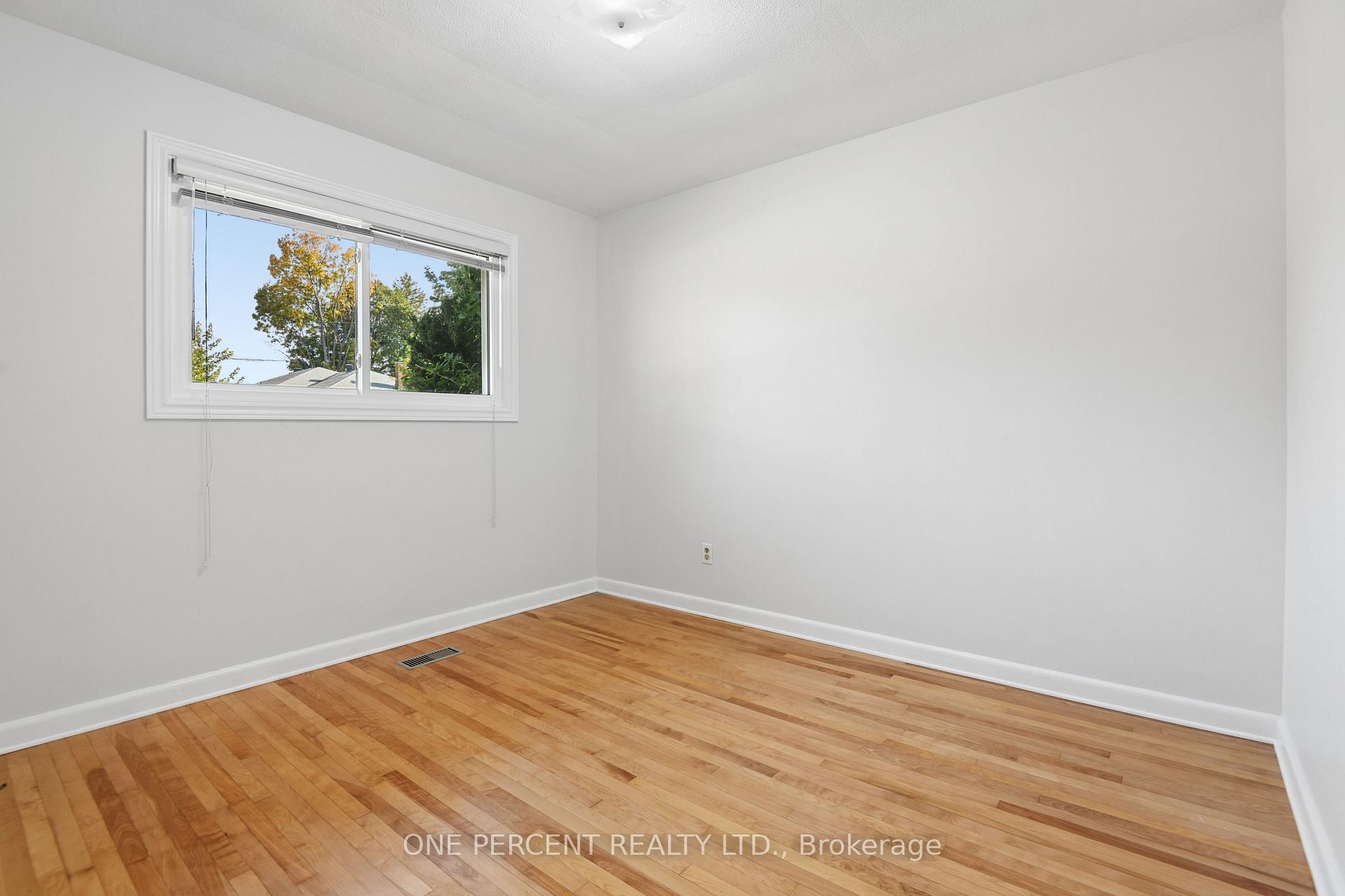 Photo 19 of 1240 Field Street, Ottawa, Bel Air Park — HOMEH