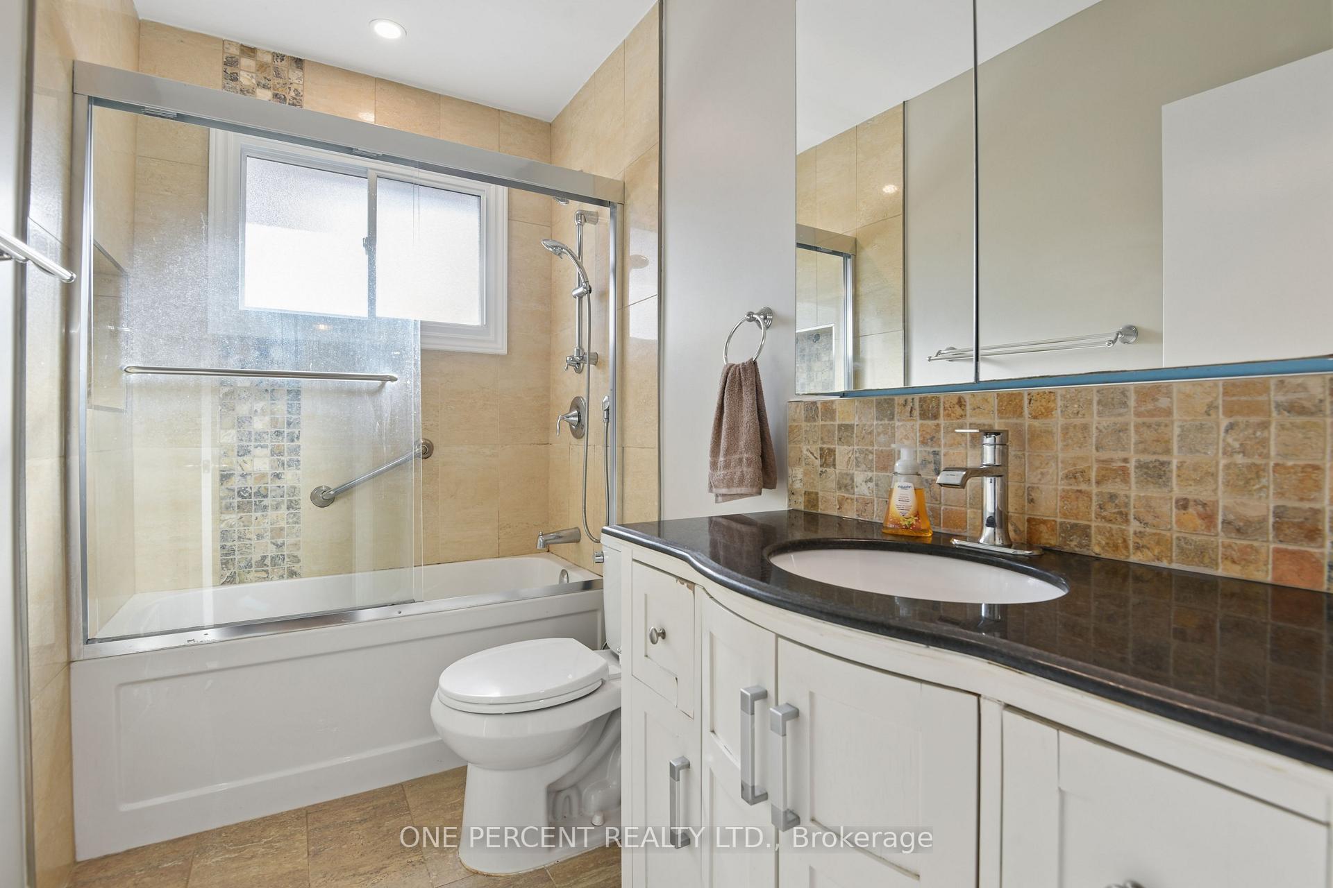 Photo 23 of 1240 Field Street, Ottawa, Bel Air Park — HOMEH