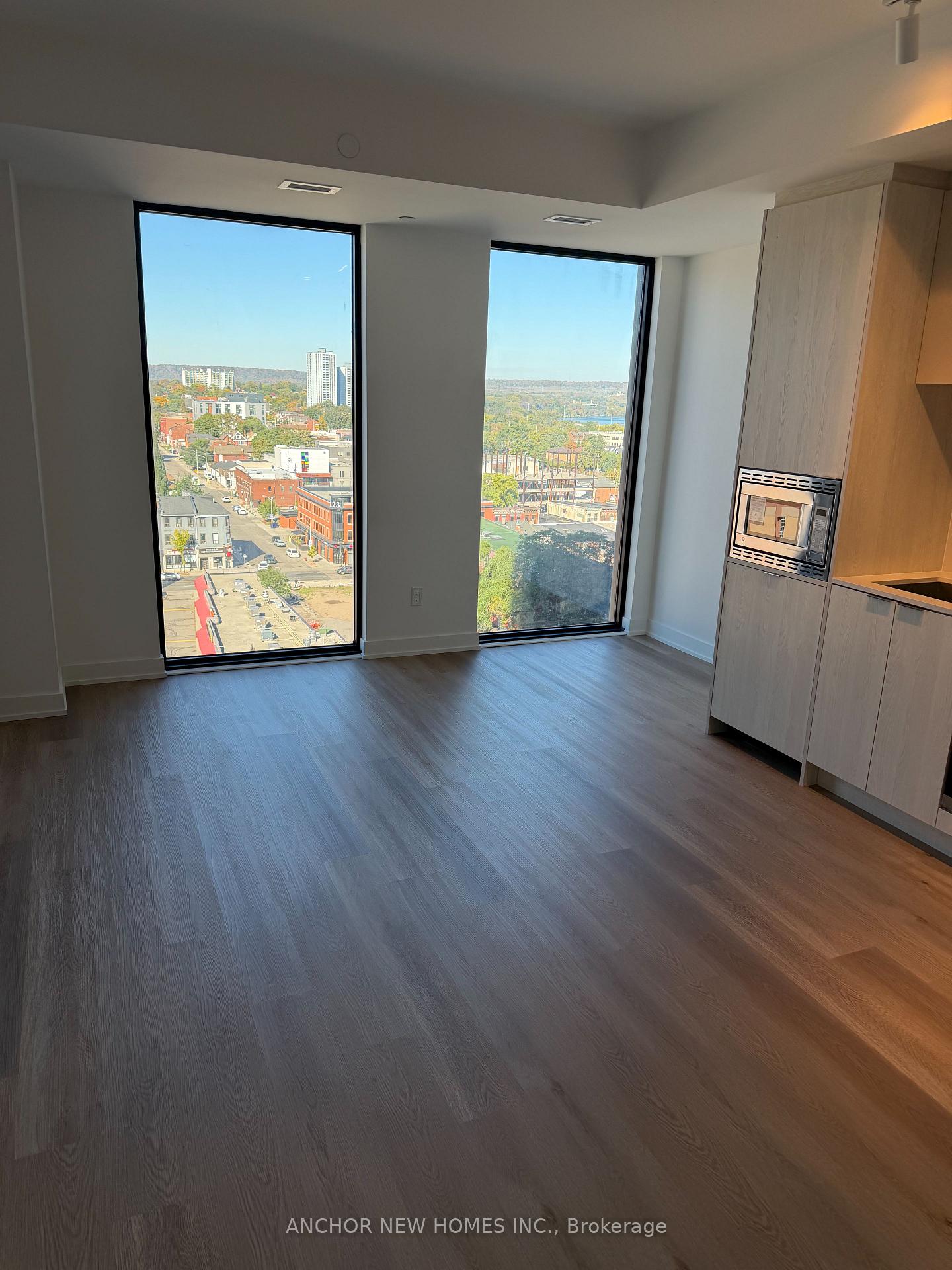 Photo 11 of 91-Unit 1207 John St Street, Hamilton, Corktown — HOMEH