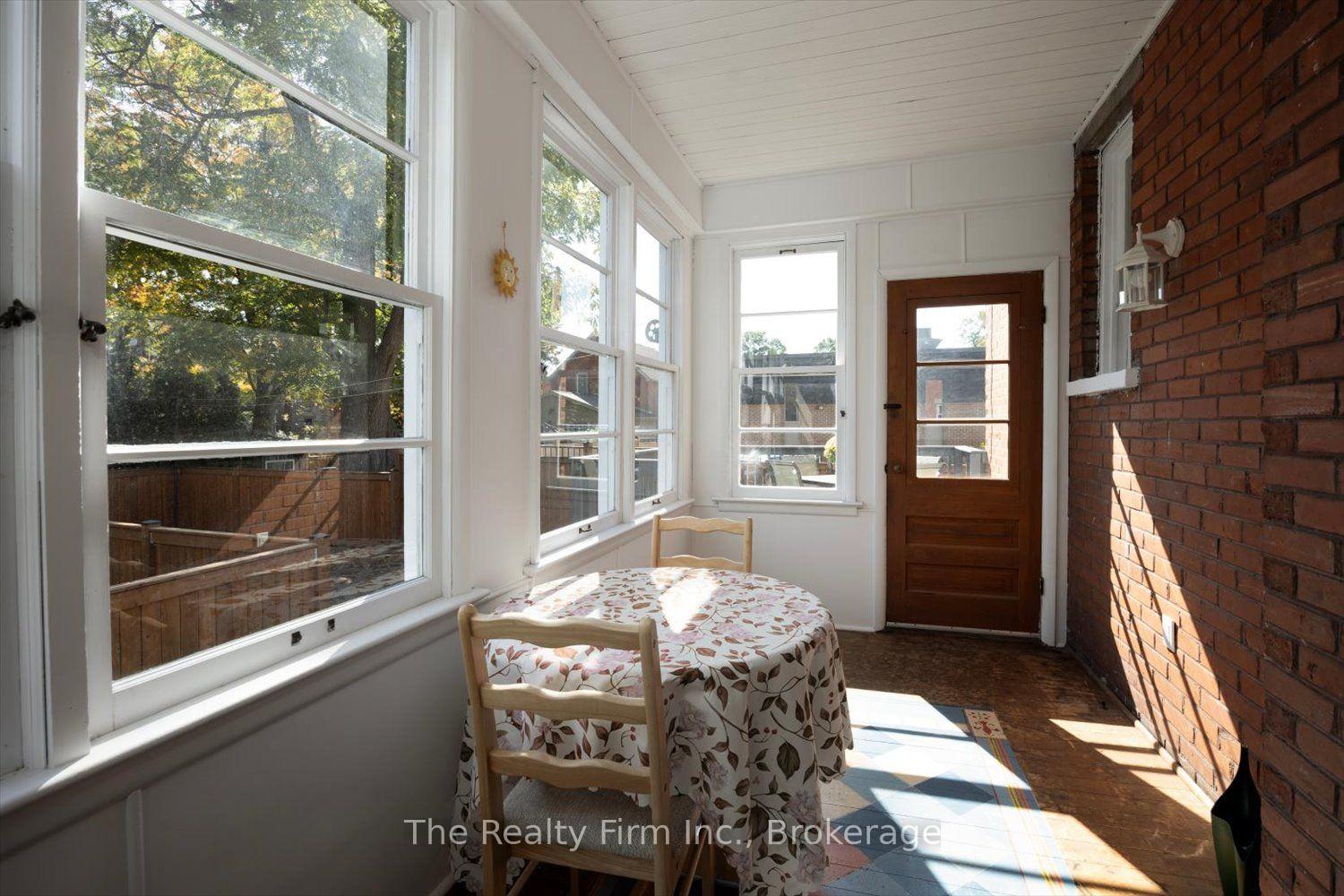 Photo 19 of 101 St Vincent Street N, Stratford — HOMEH
