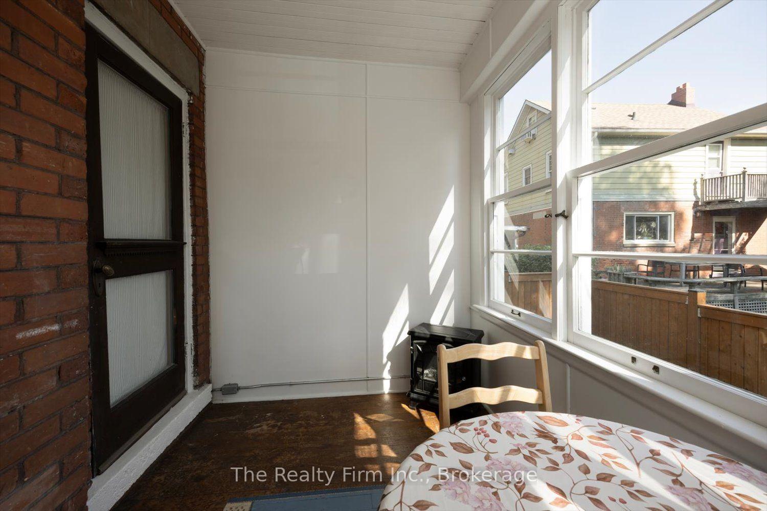 Photo 20 of 101 St Vincent Street N, Stratford — HOMEH