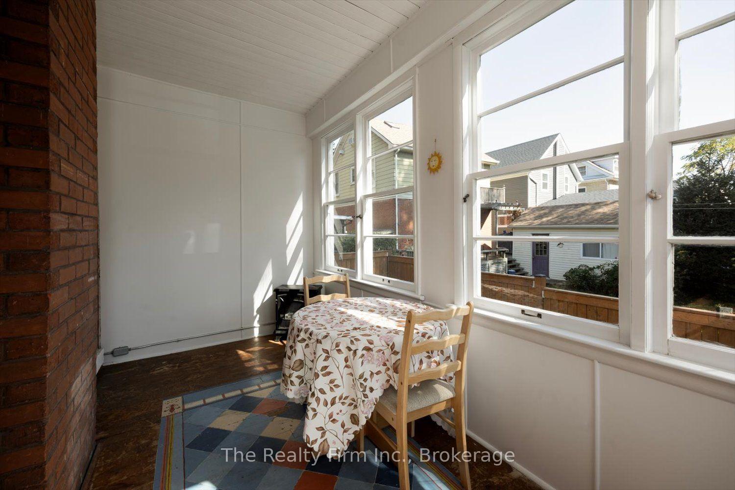 Photo 21 of 101 St Vincent Street N, Stratford — HOMEH