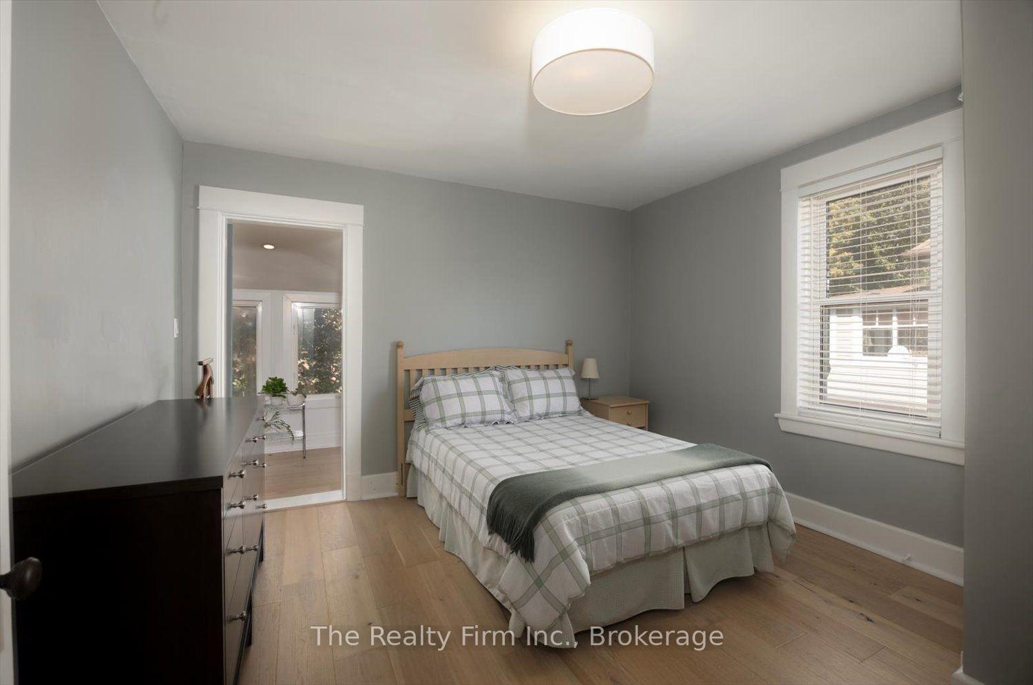 Photo 26 of 101 St Vincent Street N, Stratford — HOMEH