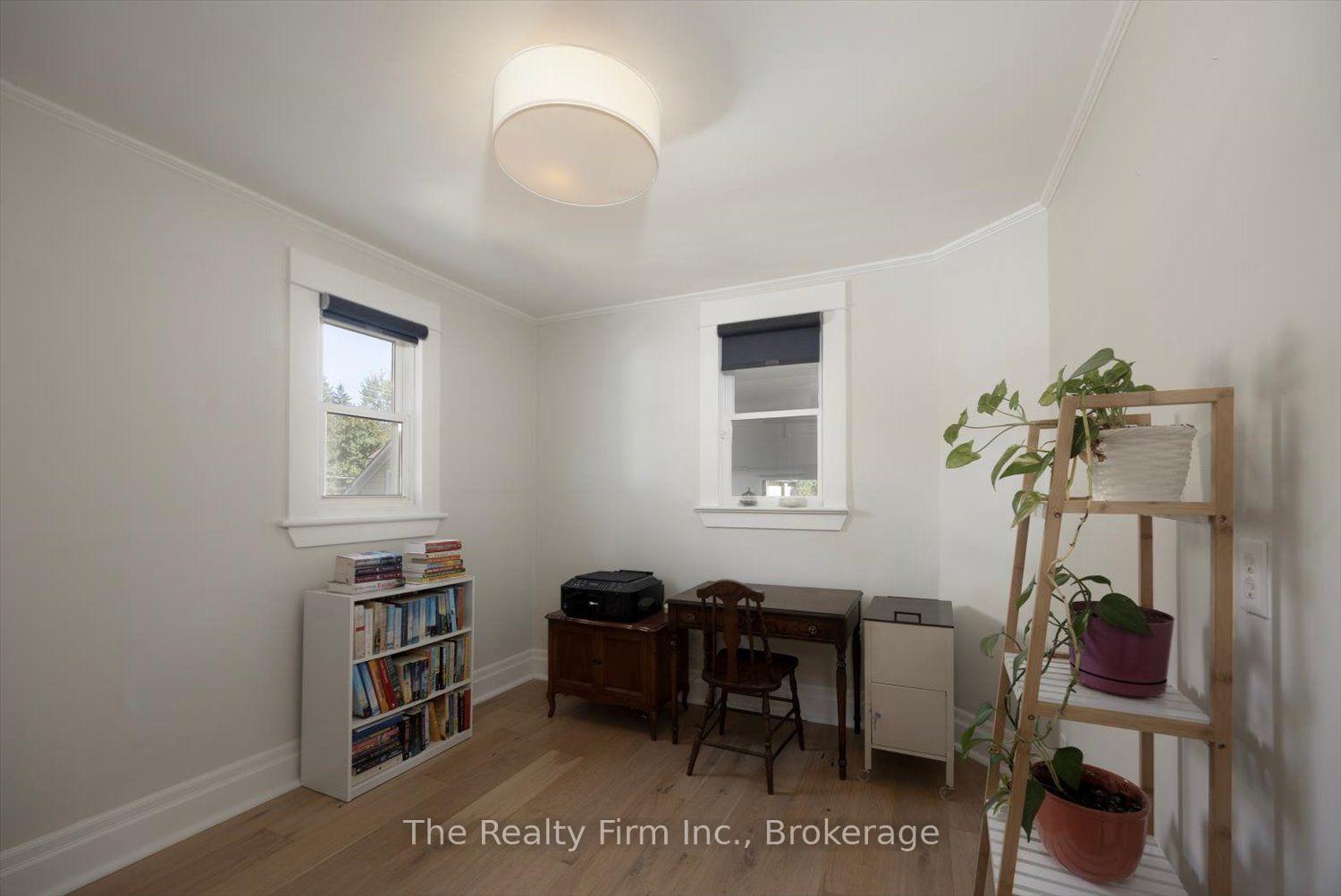 Photo 27 of 101 St Vincent Street N, Stratford — HOMEH