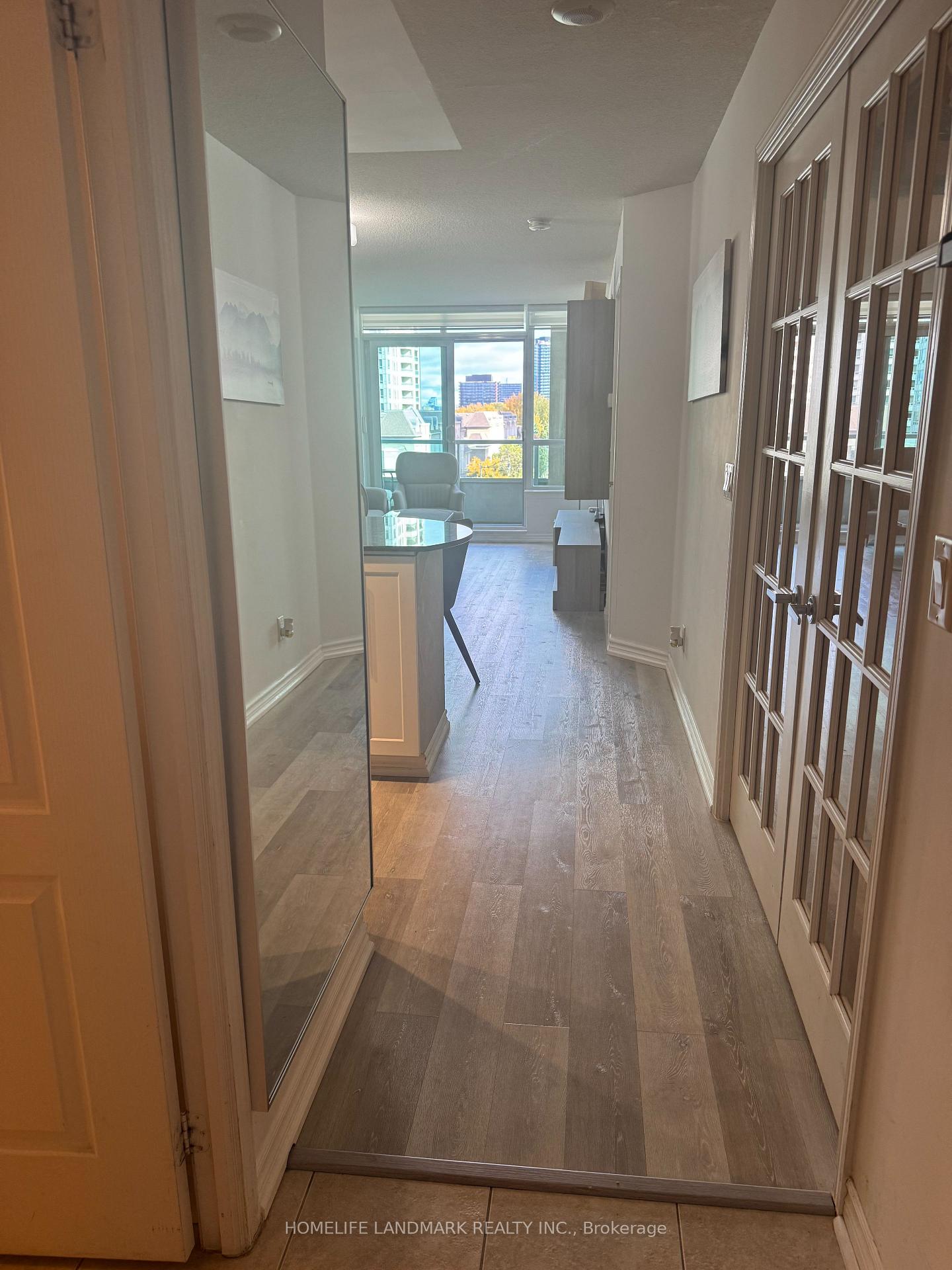 Photo 17 of Unit # 405, 17 Barberry Place, North York, Bayview Village — HOMEH