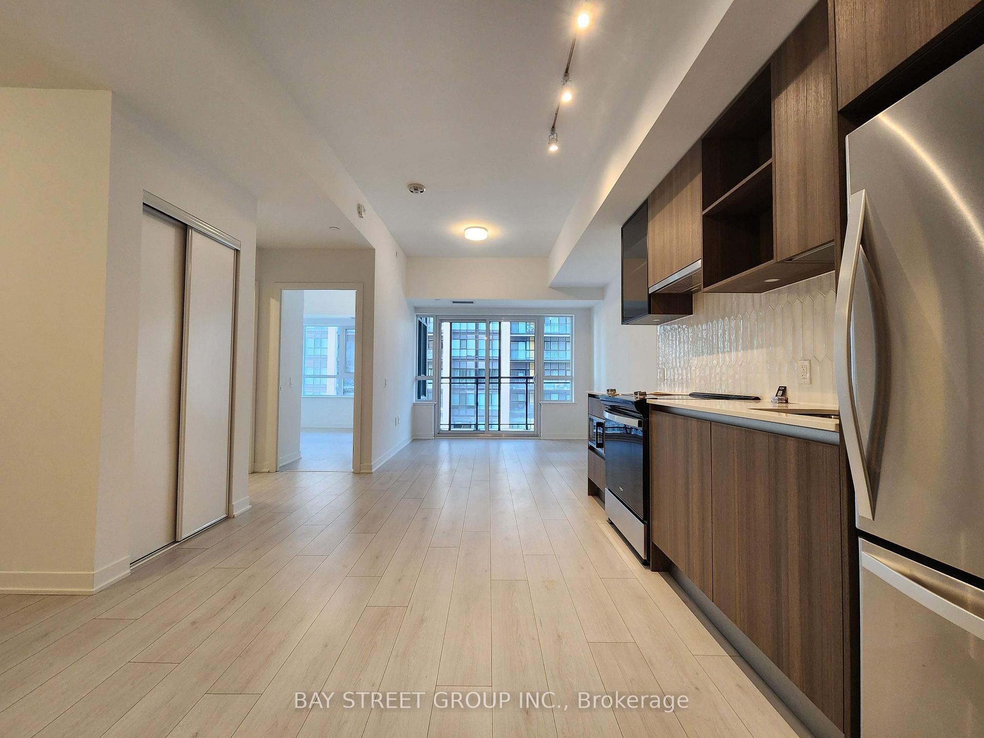 Photo 3 of Unit 521, 395 Dundas Street W, Oakville, Glenorchy — HOMEH