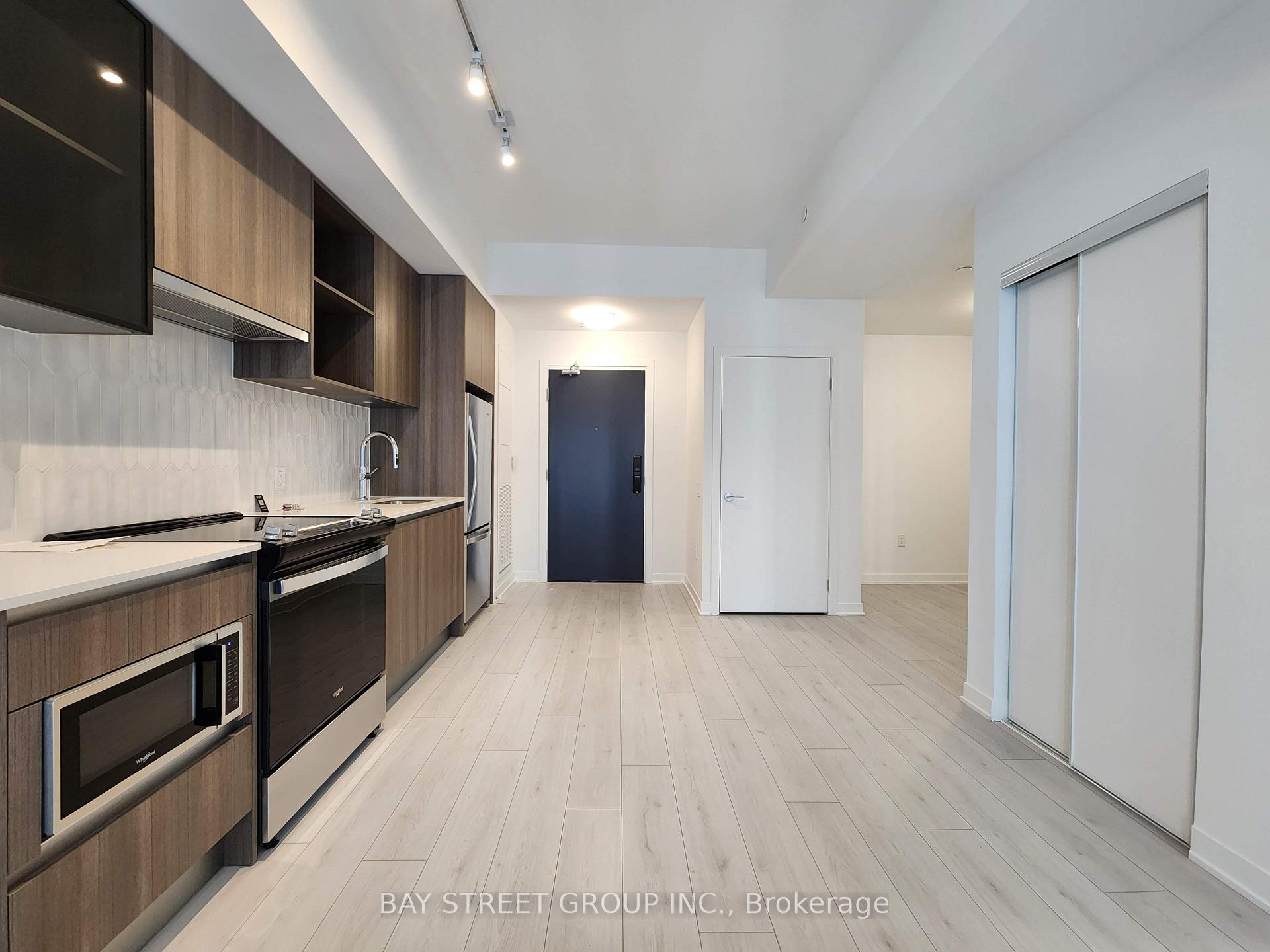 Photo 6 of Unit 521, 395 Dundas Street W, Oakville, Glenorchy — HOMEH