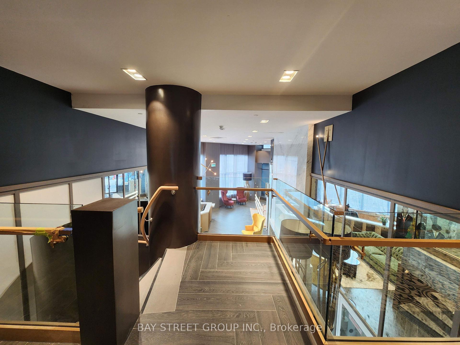 Photo 15 of Unit 521, 395 Dundas Street W, Oakville, Glenorchy — HOMEH