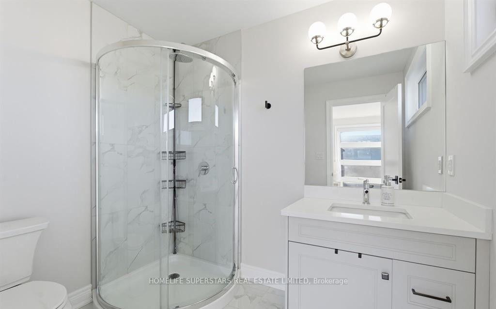 Photo 14 of 7403 Sherrilee Crescent, Niagara Falls, Brown — HOMEH
