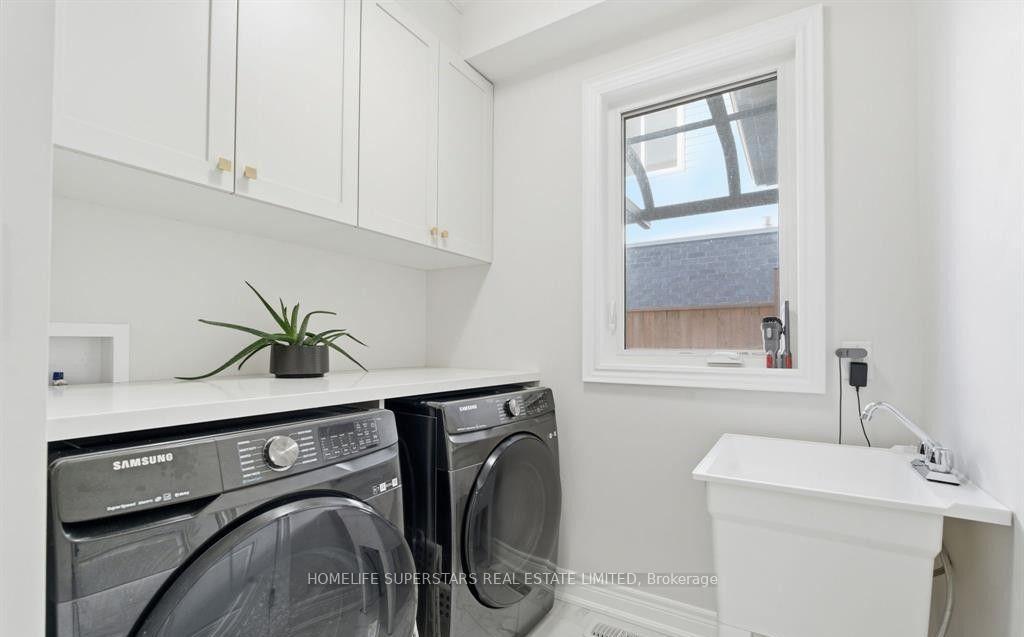 Photo 17 of 7403 Sherrilee Crescent, Niagara Falls, Brown — HOMEH