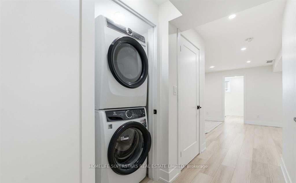 Photo 23 of 7403 Sherrilee Crescent, Niagara Falls, Brown — HOMEH