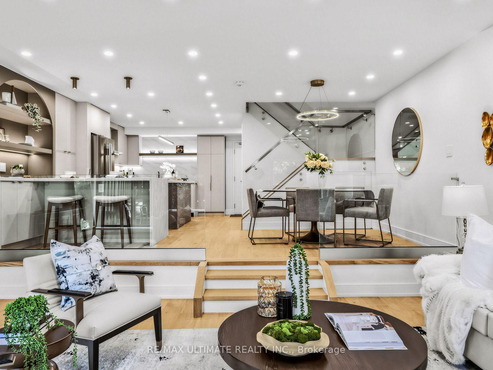 Photo 9 of Unit 308, 40 Sylvan Valley Way, Toronto, Bedford Park-Nortown — HOMEH