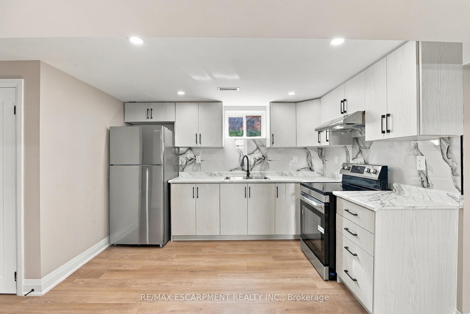 Photo 13 of Unit Lower, 46 Bobolink Road, Hamilton, Bruleville — HOMEH