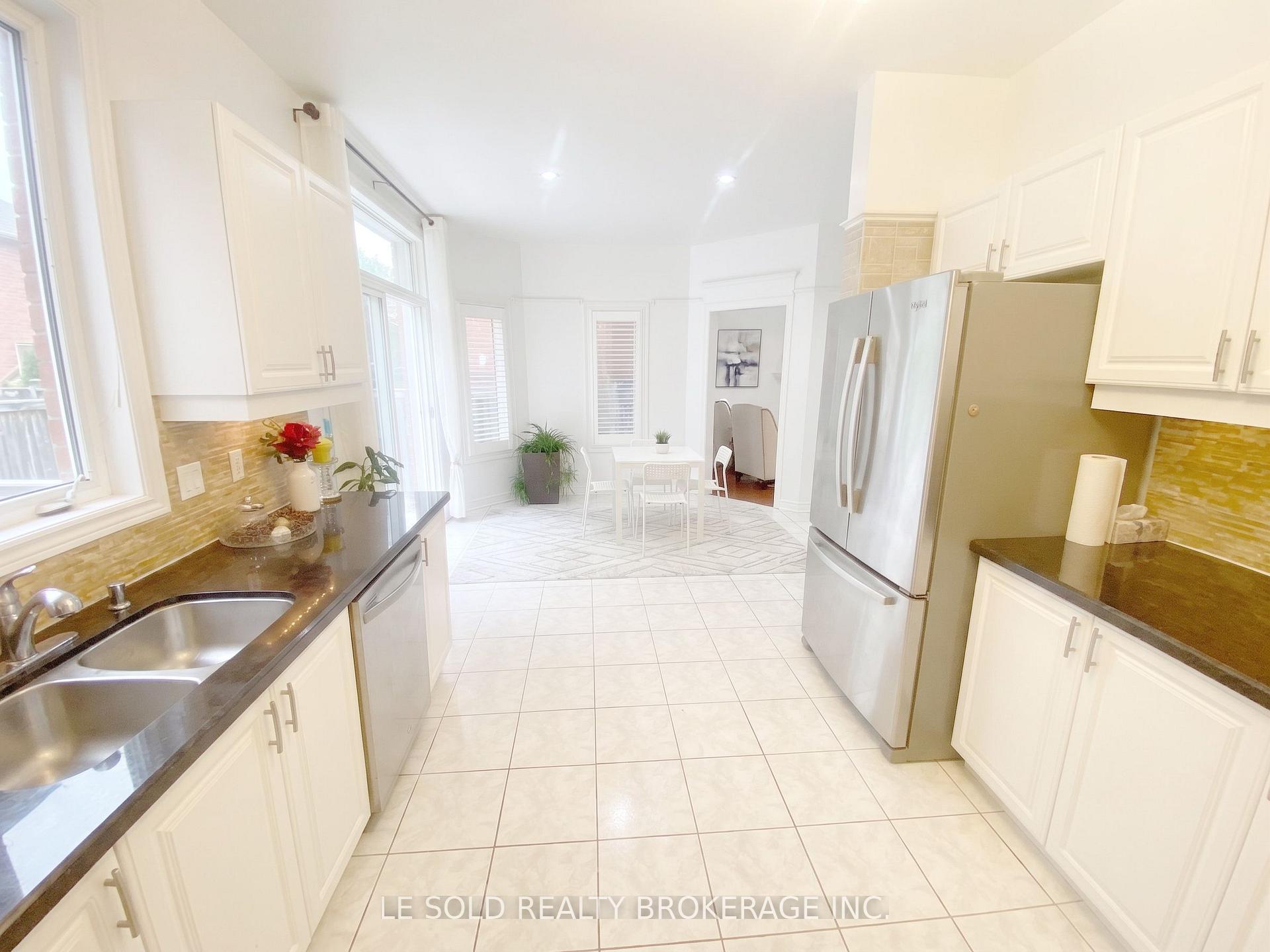 Photo 13 of 76 Larratt Lane, Richmond Hill, Westbrook — HOMEH