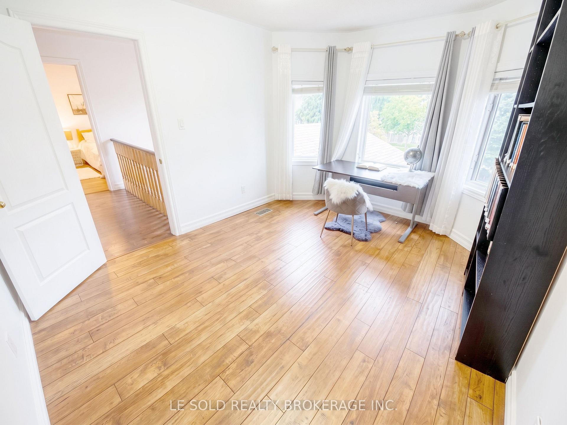 Photo 26 of 76 Larratt Lane, Richmond Hill, Westbrook — HOMEH