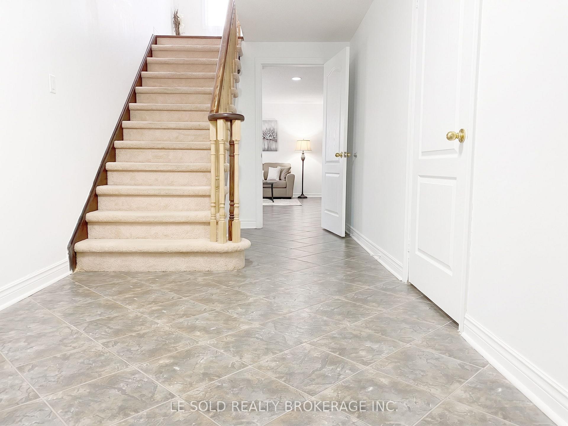 Photo 31 of 76 Larratt Lane, Richmond Hill, Westbrook — HOMEH