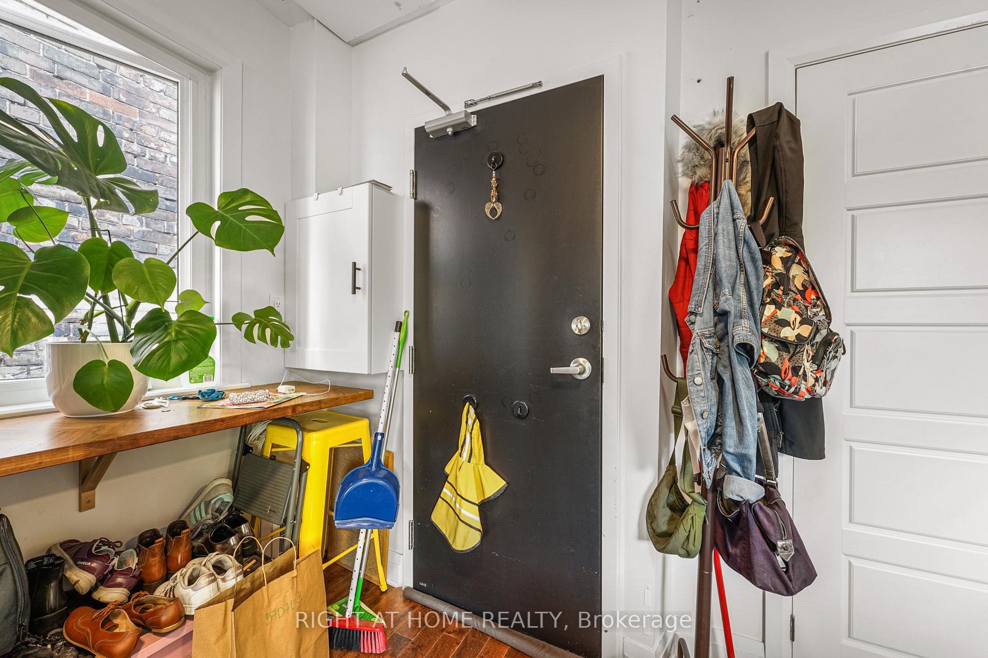 Photo 14 of Unit 2, 2207 Queen Street E, Toronto, The Beaches — HOMEH