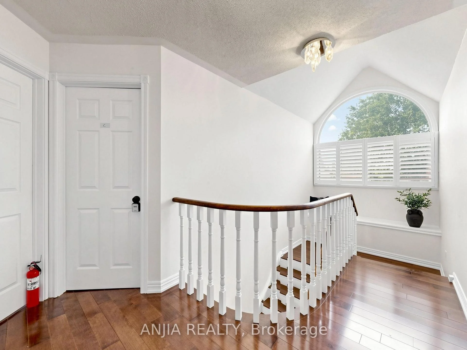 Photo 23 of 50 Hollingham Road, Markham, Unionville — HOMEH