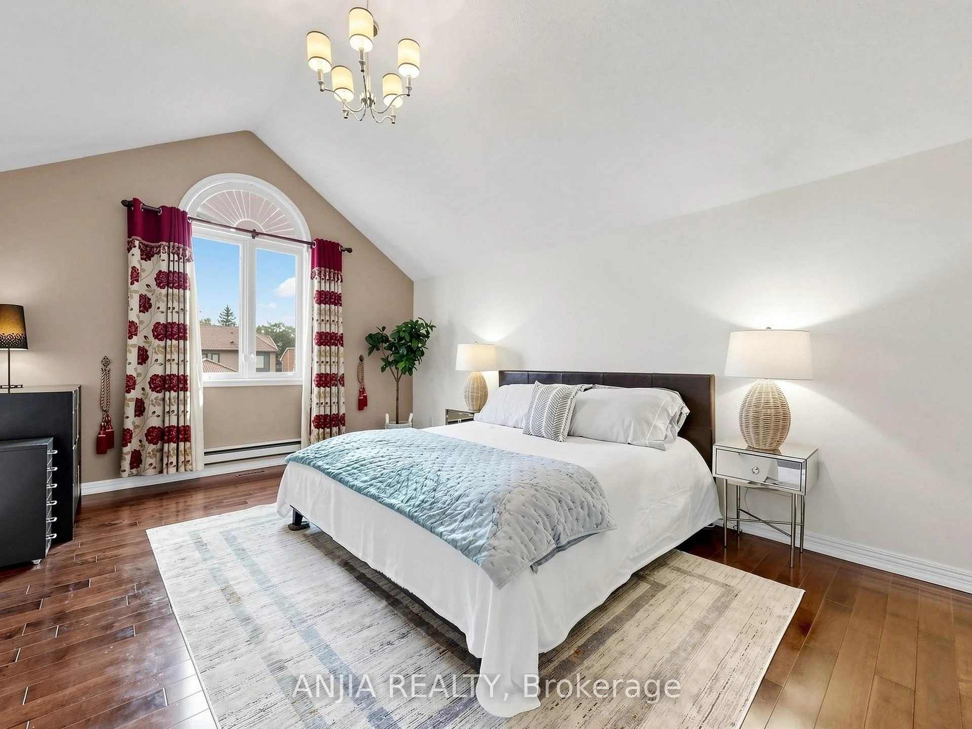 Photo 24 of 50 Hollingham Road, Markham, Unionville — HOMEH