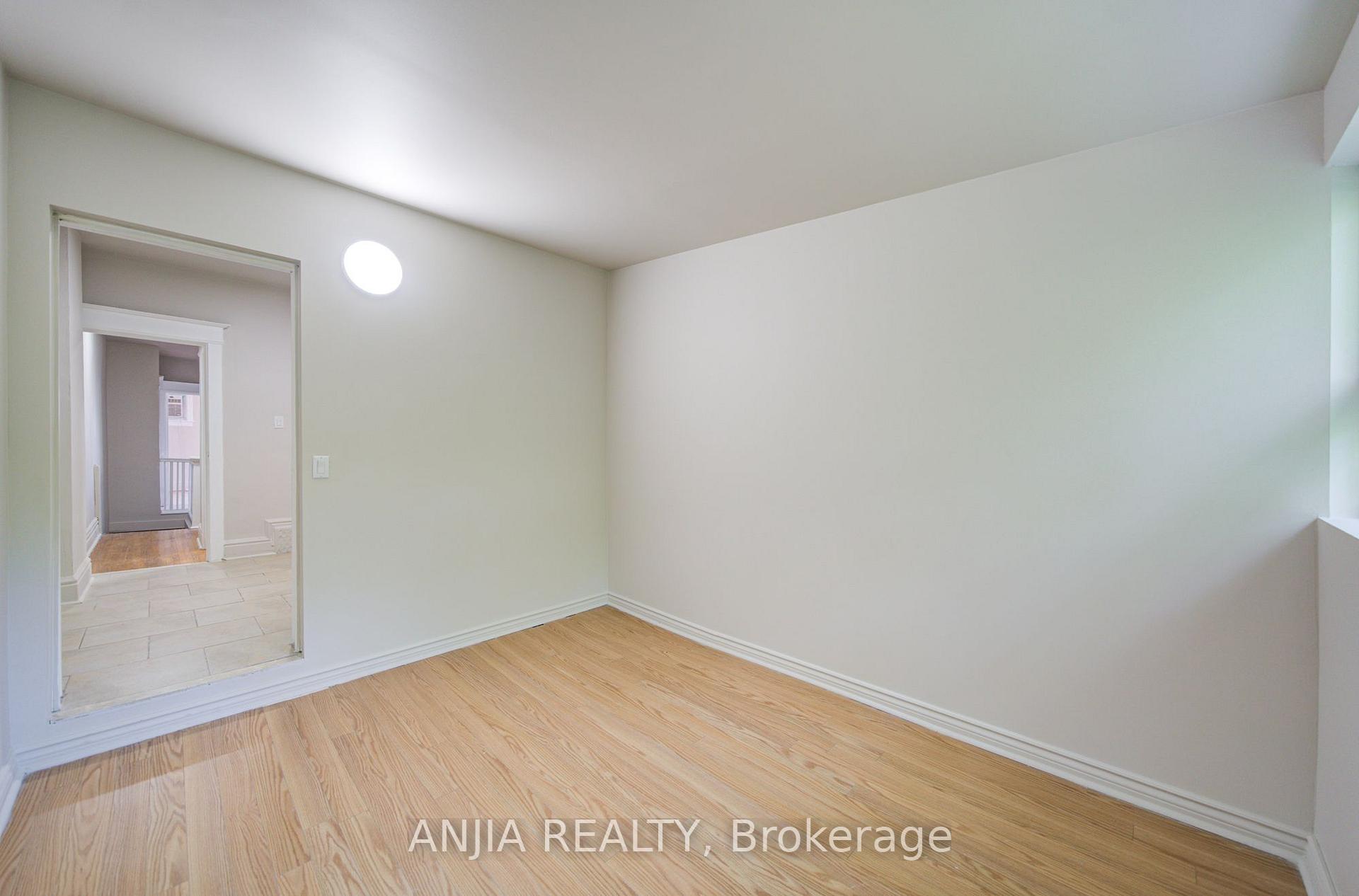 Photo 7 of 1063 Dufferin Street, Toronto, Dovercourt-Wallace Emerson-Junction — HOMEH