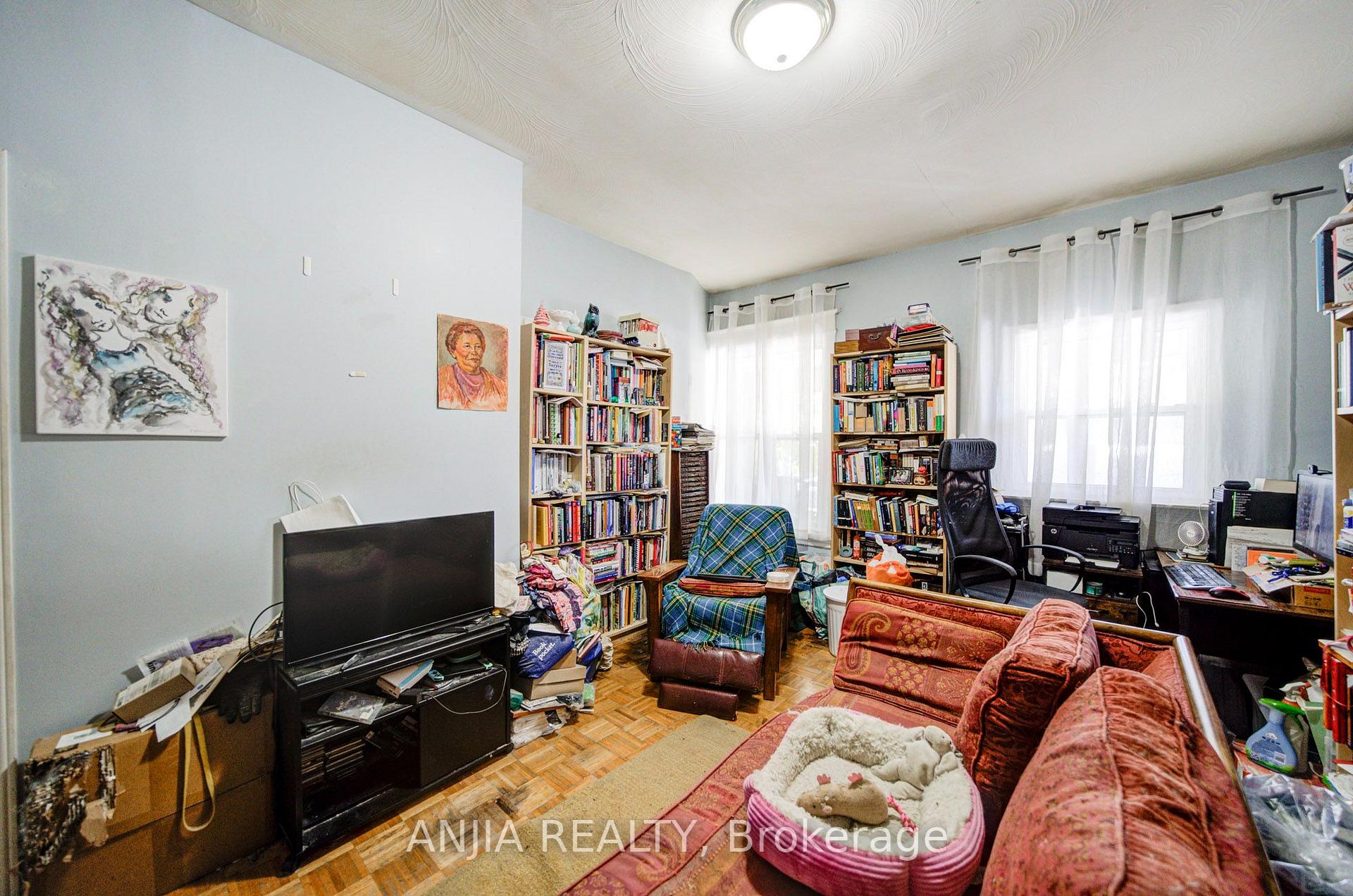 Photo 11 of 1063 Dufferin Street, Toronto, Dovercourt-Wallace Emerson-Junction — HOMEH