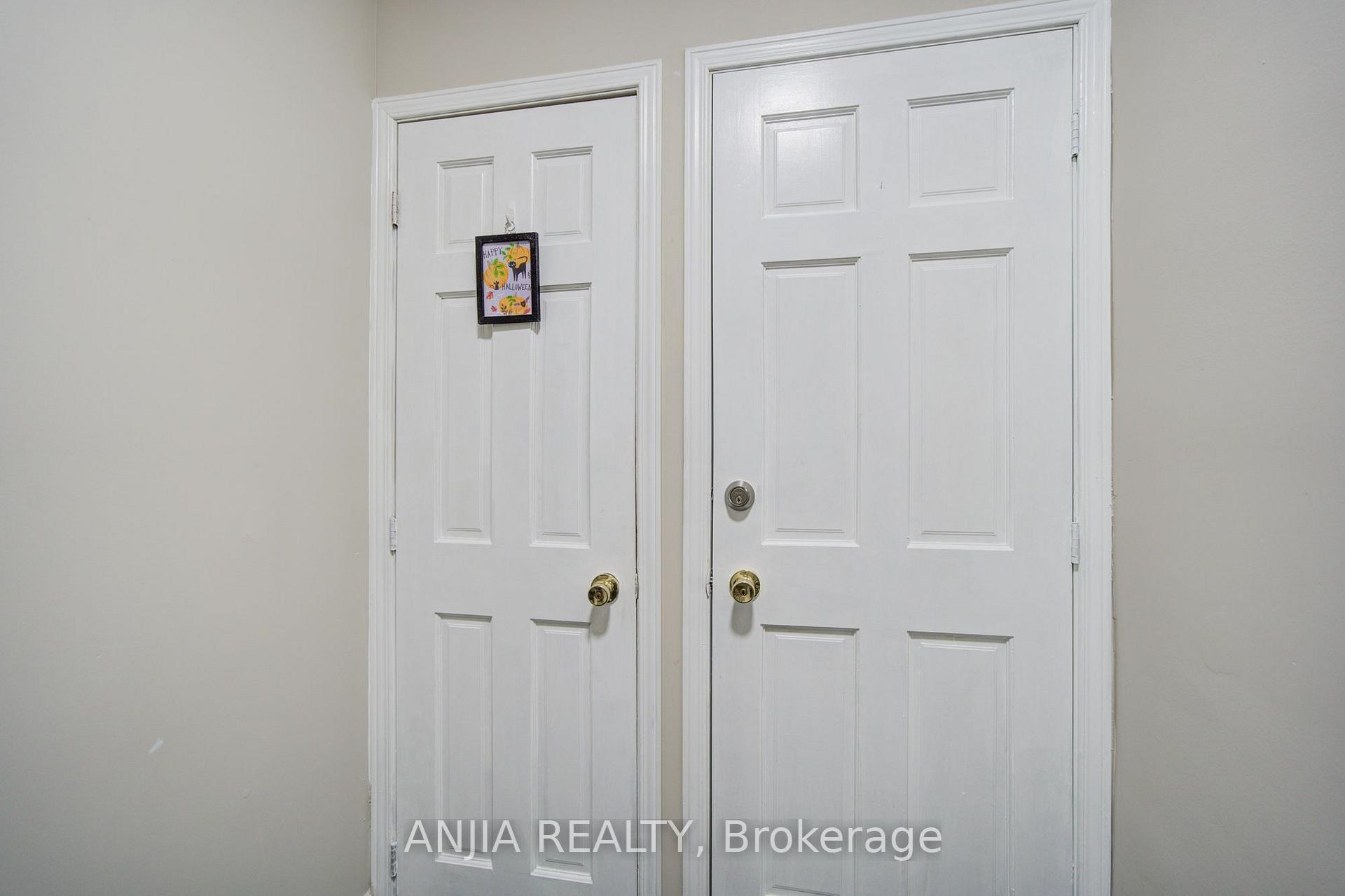 Photo 18 of 1063 Dufferin Street, Toronto, Dovercourt-Wallace Emerson-Junction — HOMEH