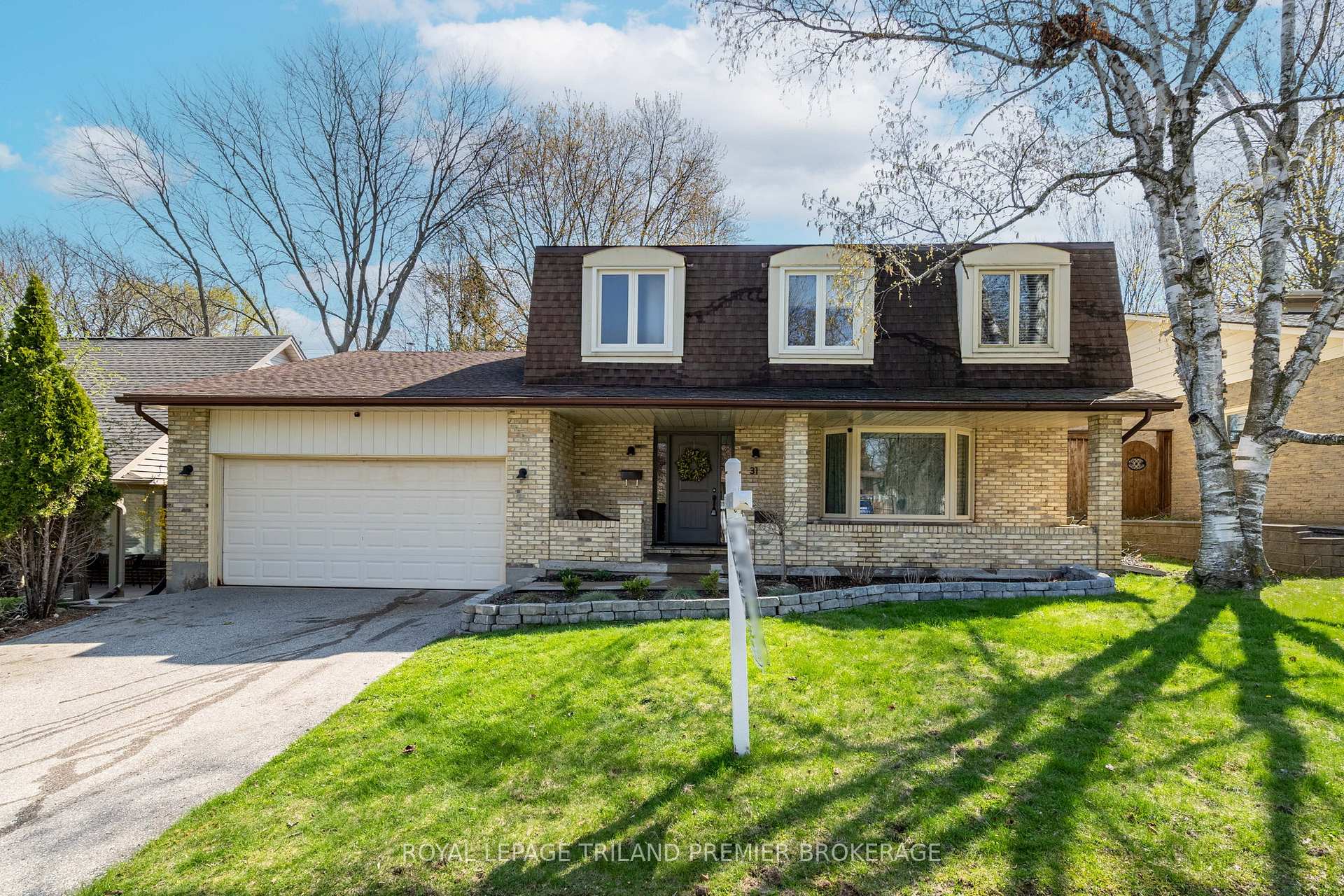 Photo of 31 Foxcroft Crescent