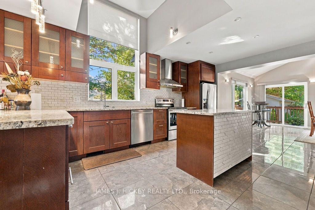 Photo 9 of 101 Thomas Street, Deep River, Deep River — HOMEH