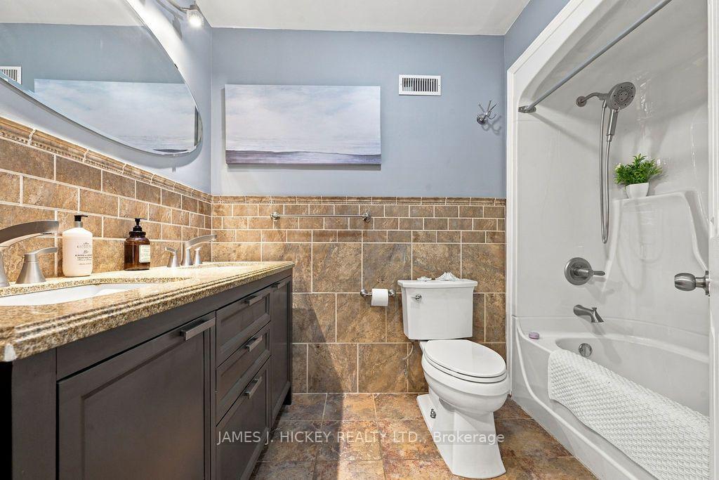 Photo 23 of 101 Thomas Street, Deep River, Deep River — HOMEH