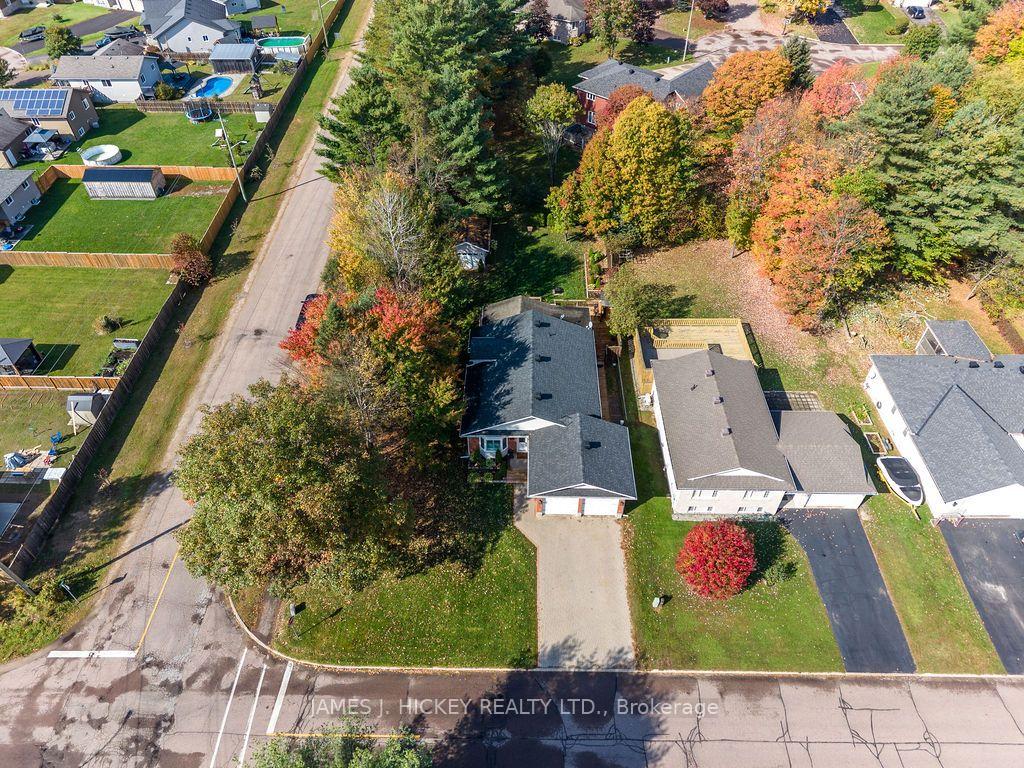 Photo 48 of 101 Thomas Street, Deep River, Deep River — HOMEH