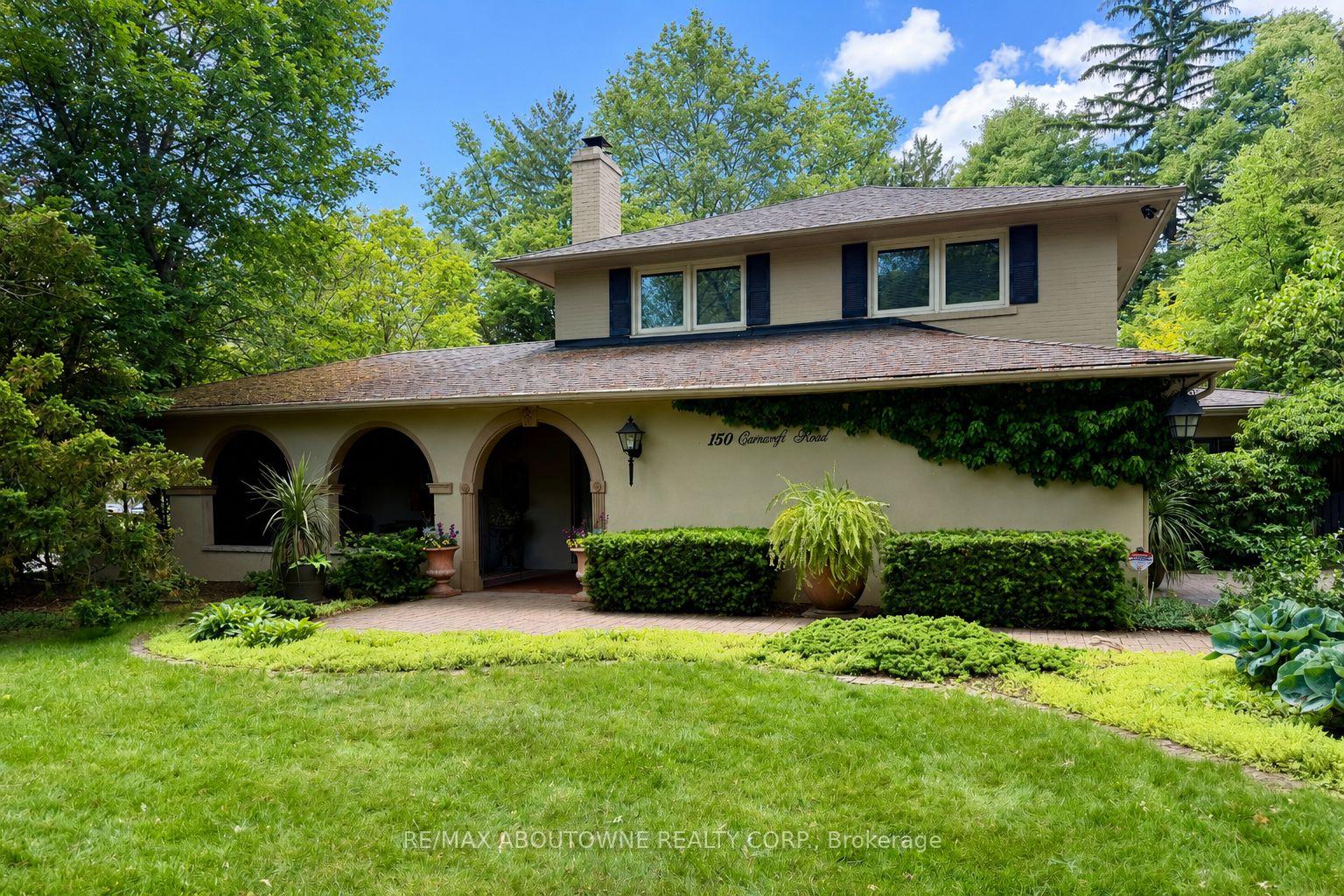 Photo 3 of 150 Cairncroft Road, Oakville, Morrison — HOMEH