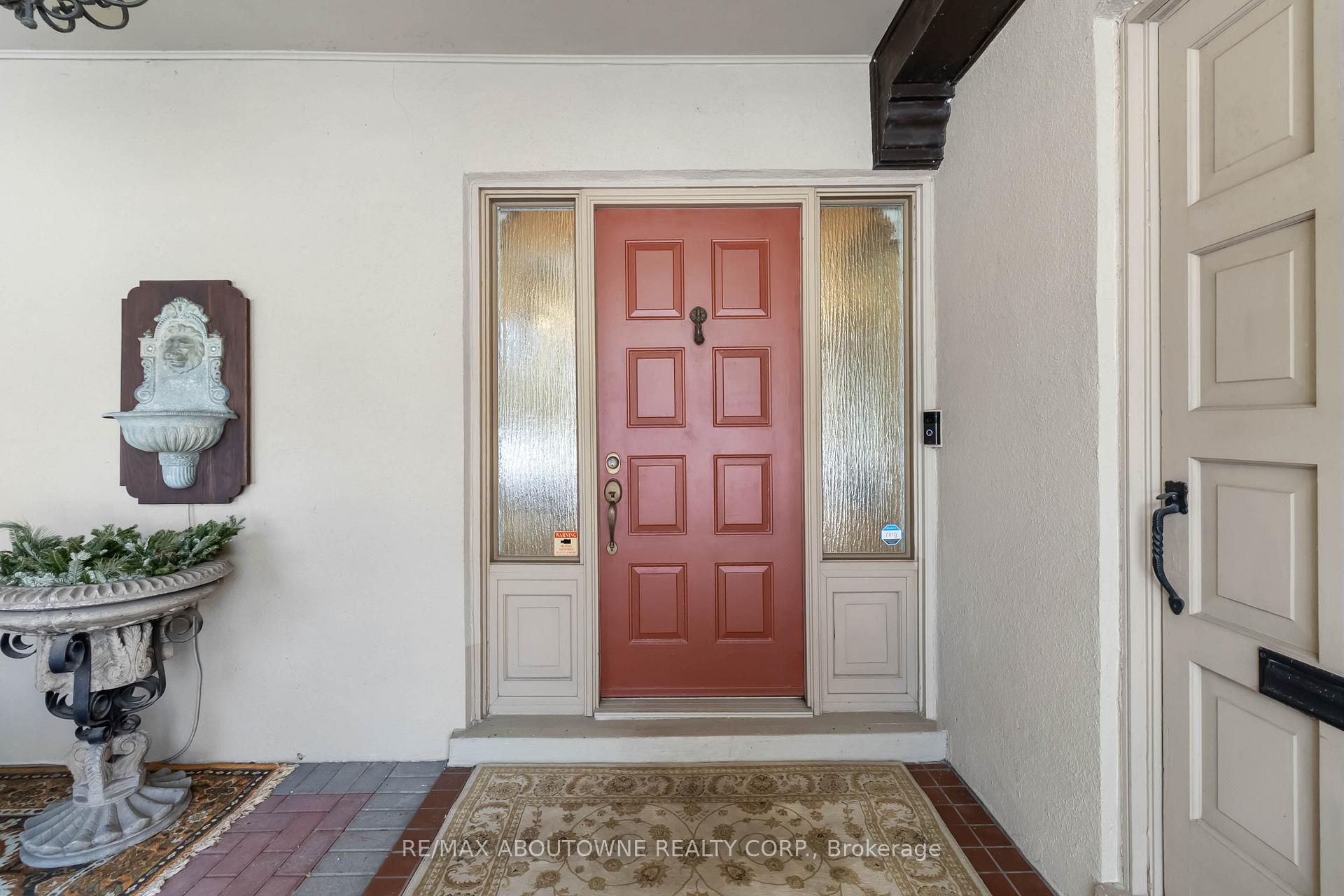 Photo 7 of 150 Cairncroft Road, Oakville, Morrison — HOMEH