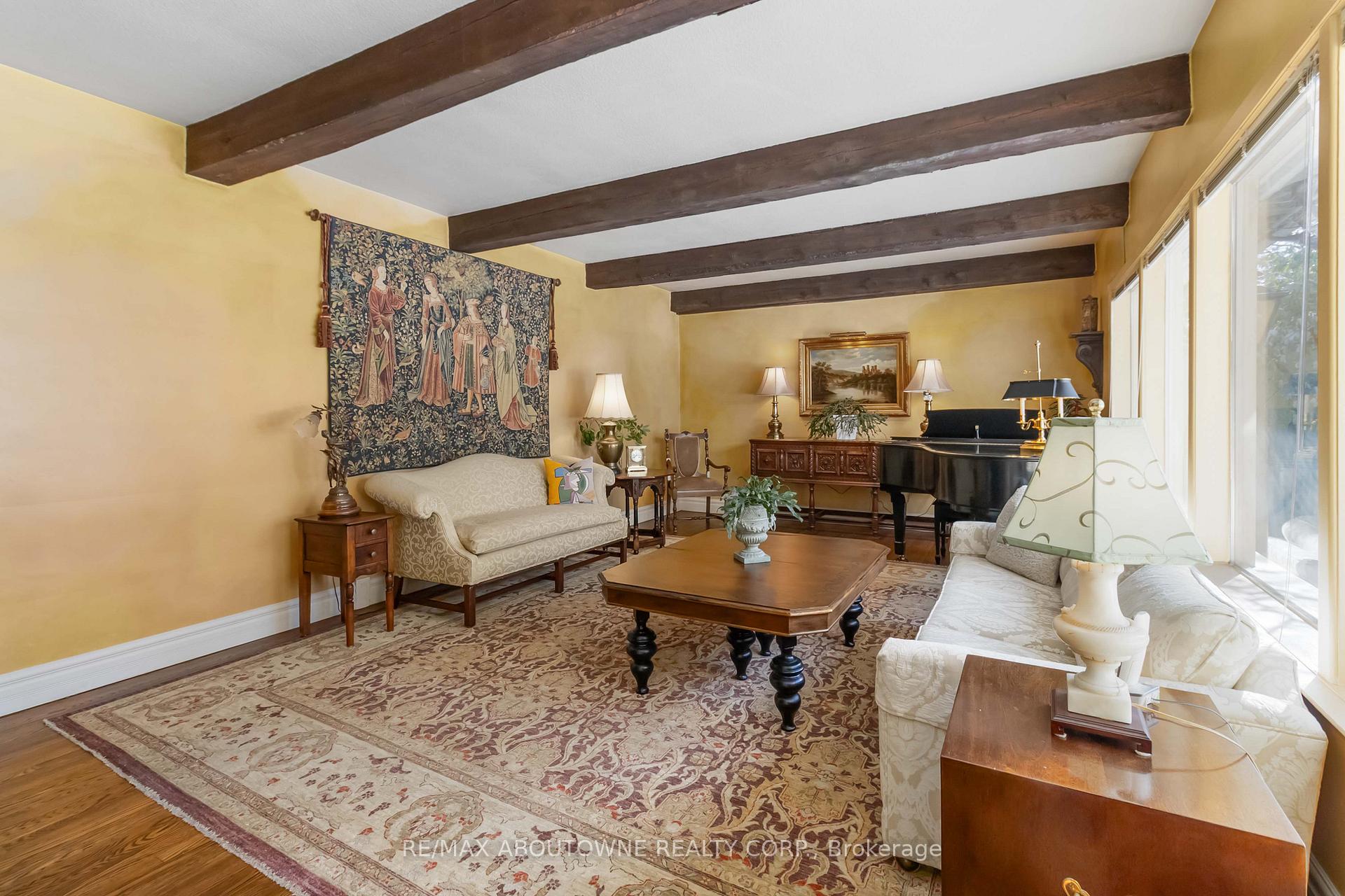 Photo 11 of 150 Cairncroft Road, Oakville, Morrison — HOMEH