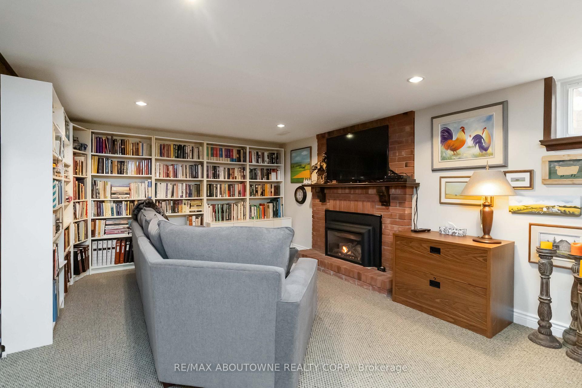 Photo 36 of 150 Cairncroft Road, Oakville, Morrison — HOMEH