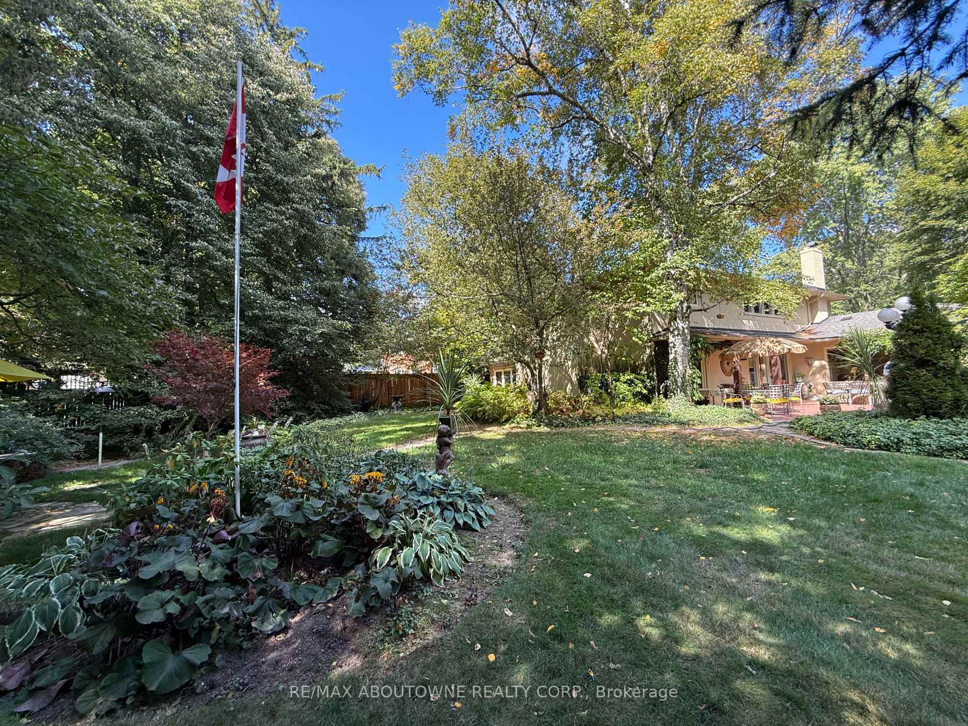 Photo 43 of 150 Cairncroft Road, Oakville, Morrison — HOMEH