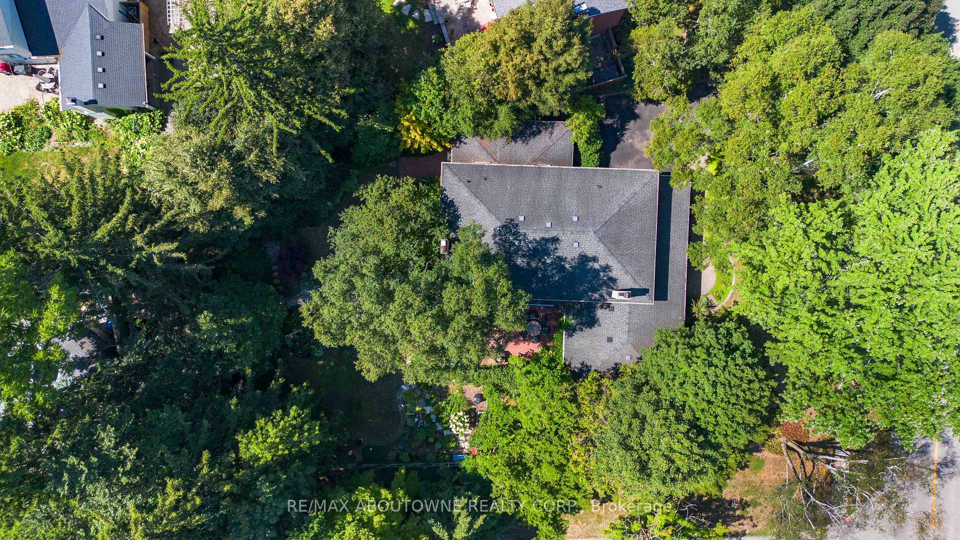 Photo 47 of 150 Cairncroft Road, Oakville, Morrison — HOMEH