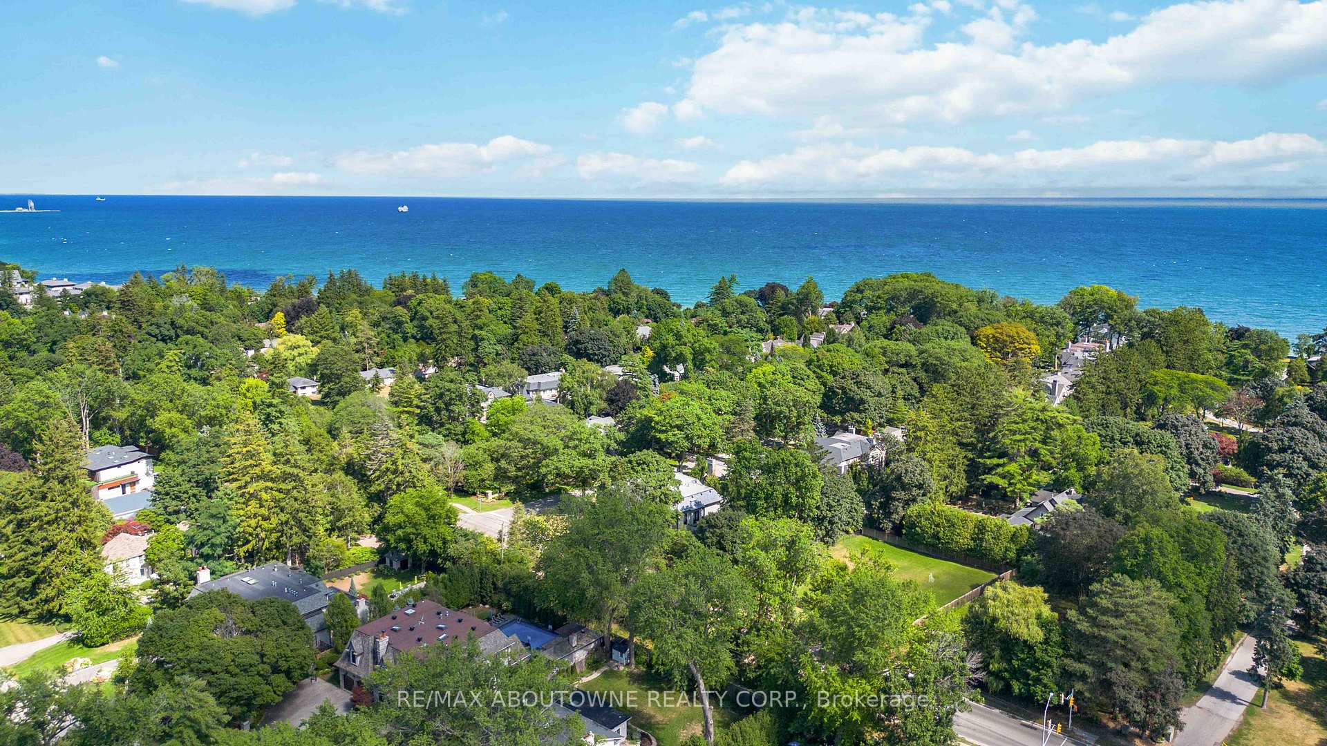 Photo 48 of 150 Cairncroft Road, Oakville, Morrison — HOMEH