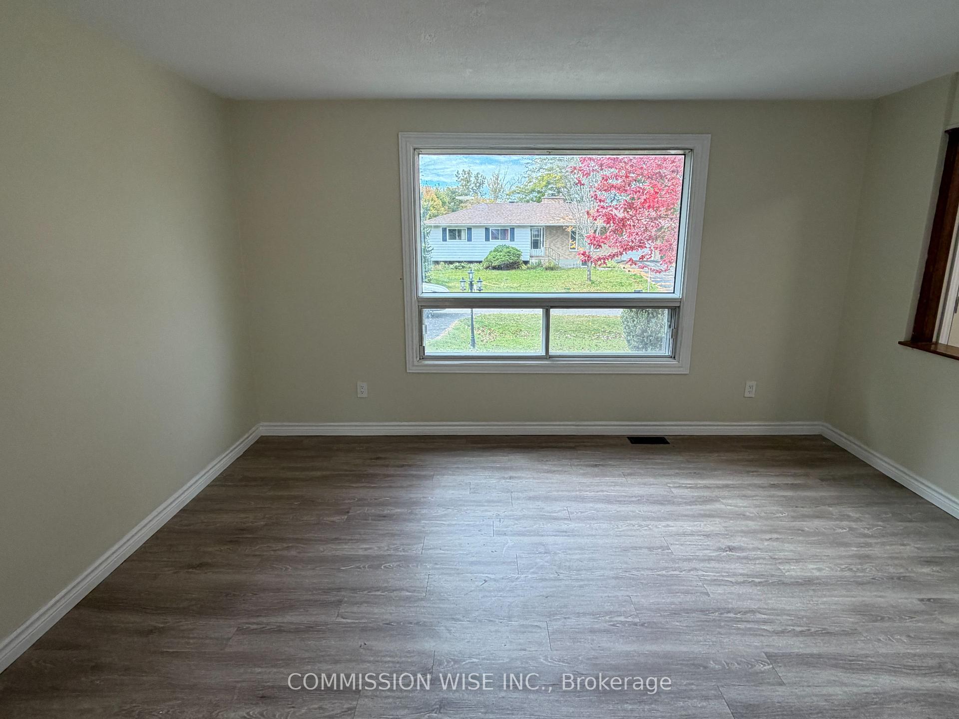 Photo 9 of 3293 Taggart Street, Ottawa, Osgoode — HOMEH