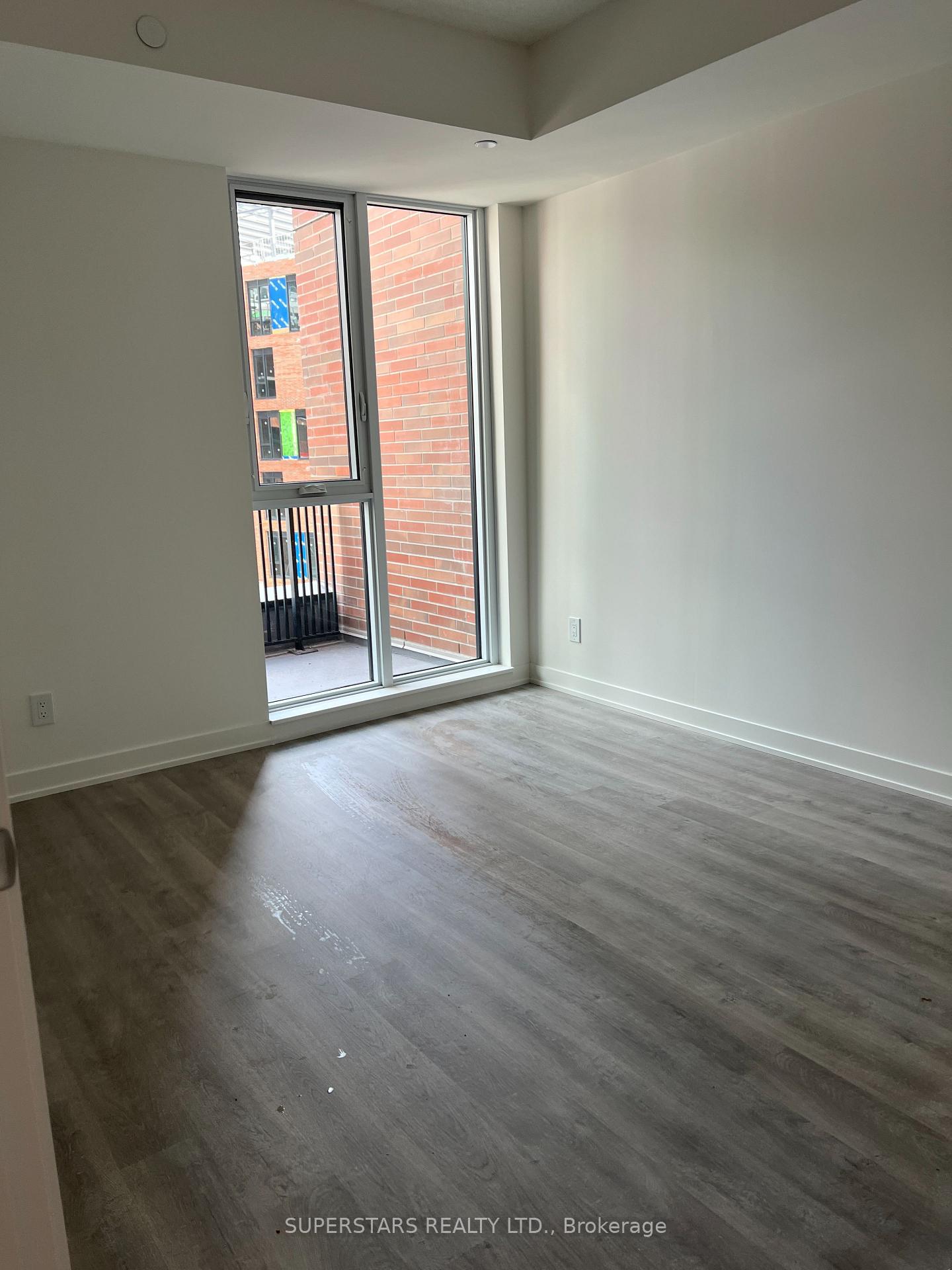 Photo 11 of Unit 833, 8119 Birchmount Road, Markham, Unionville — HOMEH
