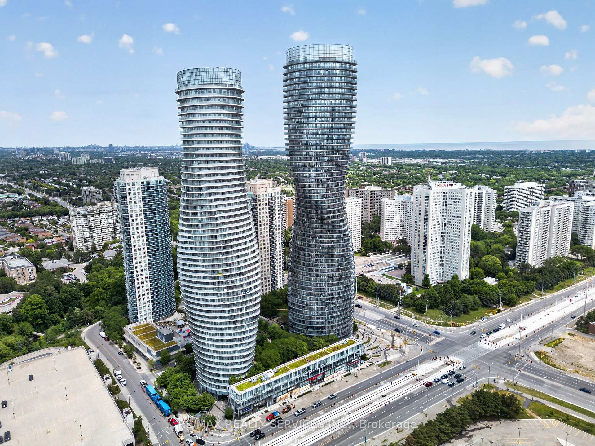 Photo 5 of Unit 4403, 60 Absolute Avenue, Mississauga, City Centre — HOMEH