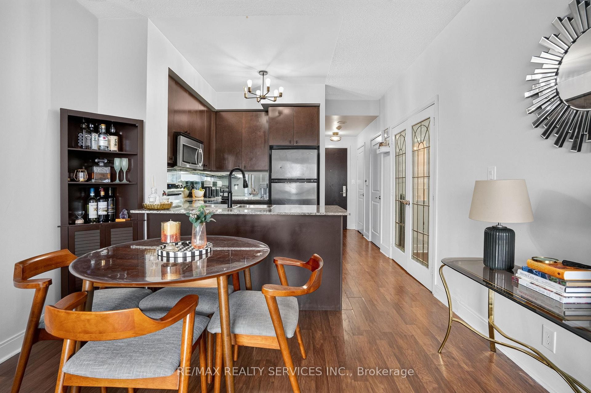 Photo 10 of Unit 4403, 60 Absolute Avenue, Mississauga, City Centre — HOMEH
