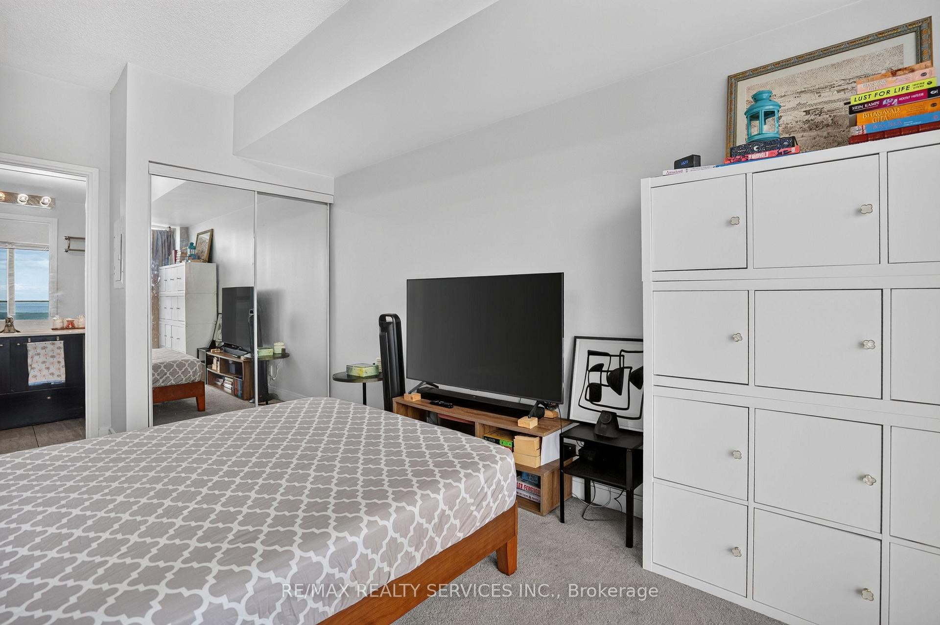 Photo 24 of Unit 4403, 60 Absolute Avenue, Mississauga, City Centre — HOMEH