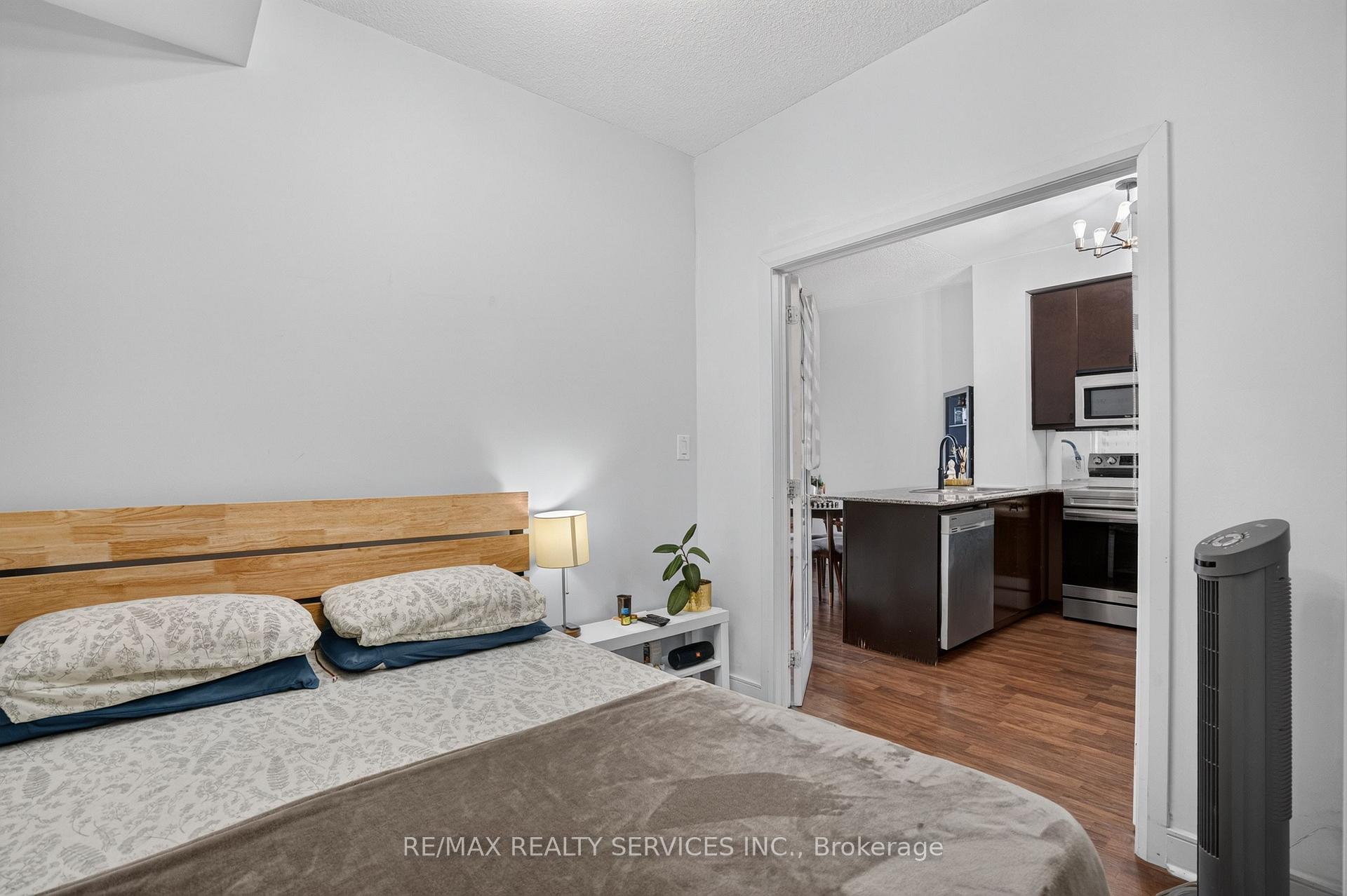 Photo 31 of Unit 4403, 60 Absolute Avenue, Mississauga, City Centre — HOMEH