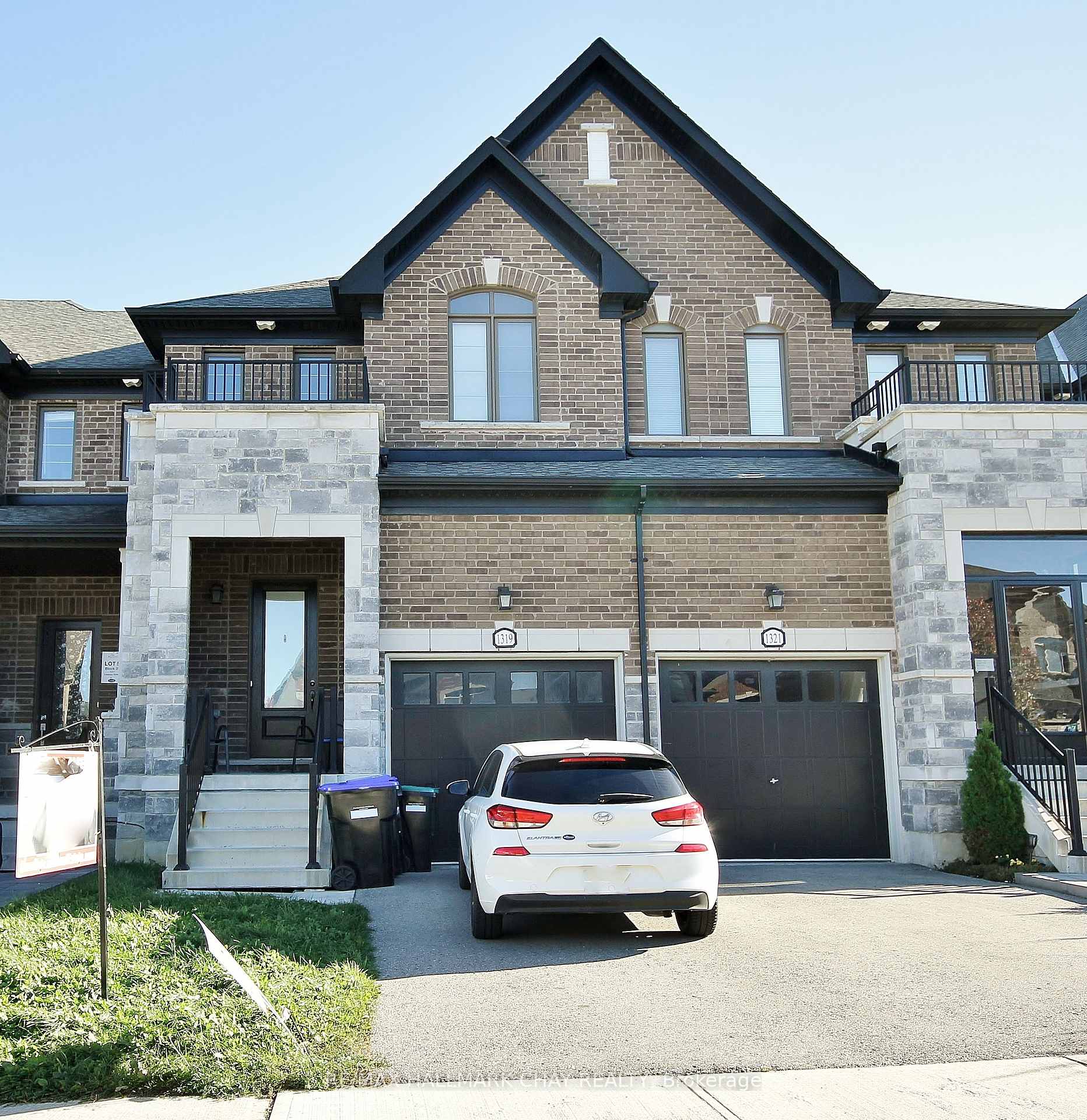 Photo 1 of 1319 Lawson Street, Innisfil, Alcona — HOMEH