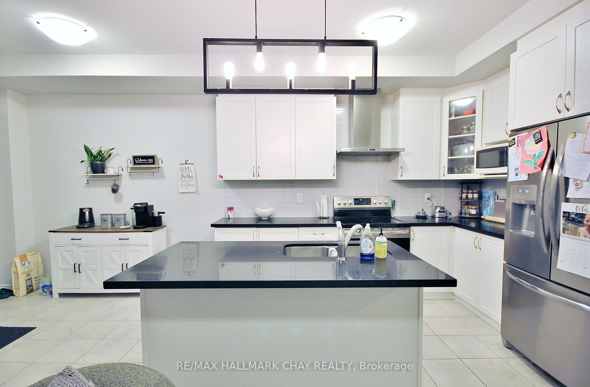Photo 5 of 1319 Lawson Street, Innisfil, Alcona — HOMEH